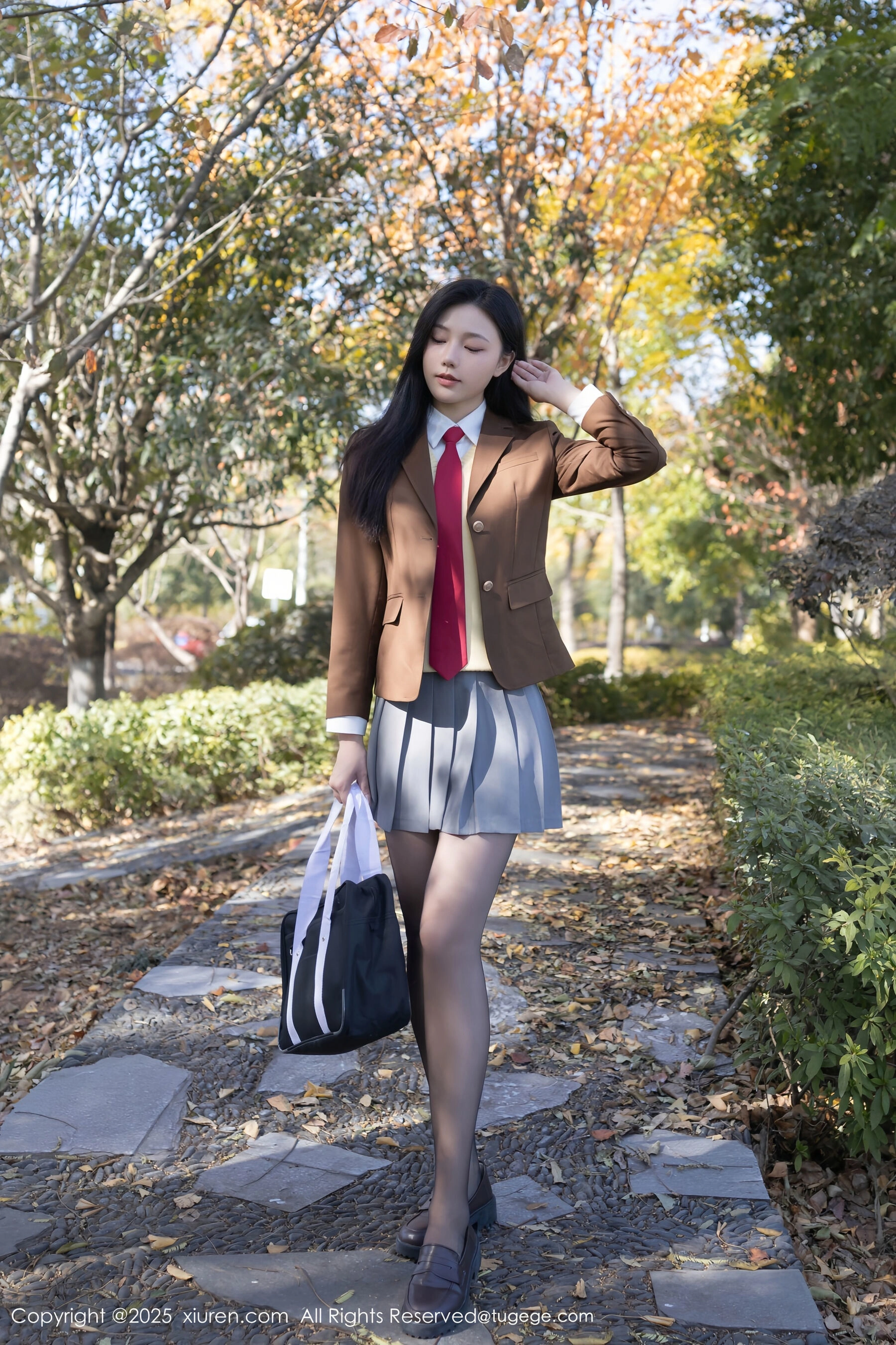  秀人网 安然anran Vol.11087 [77P]第22张