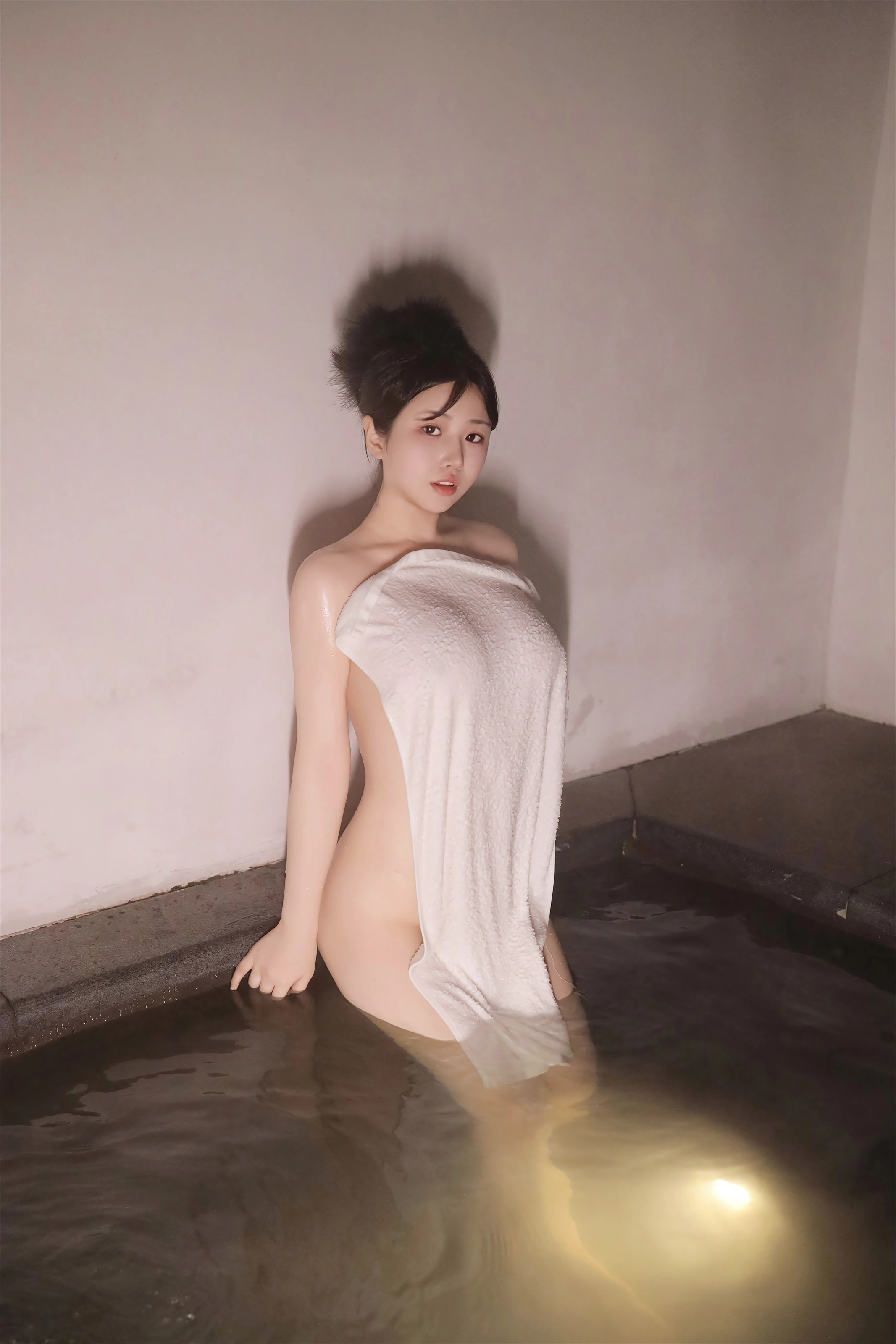  XiuRen 内购版 No.7977 陈小花 泡澡 [61P]第11张