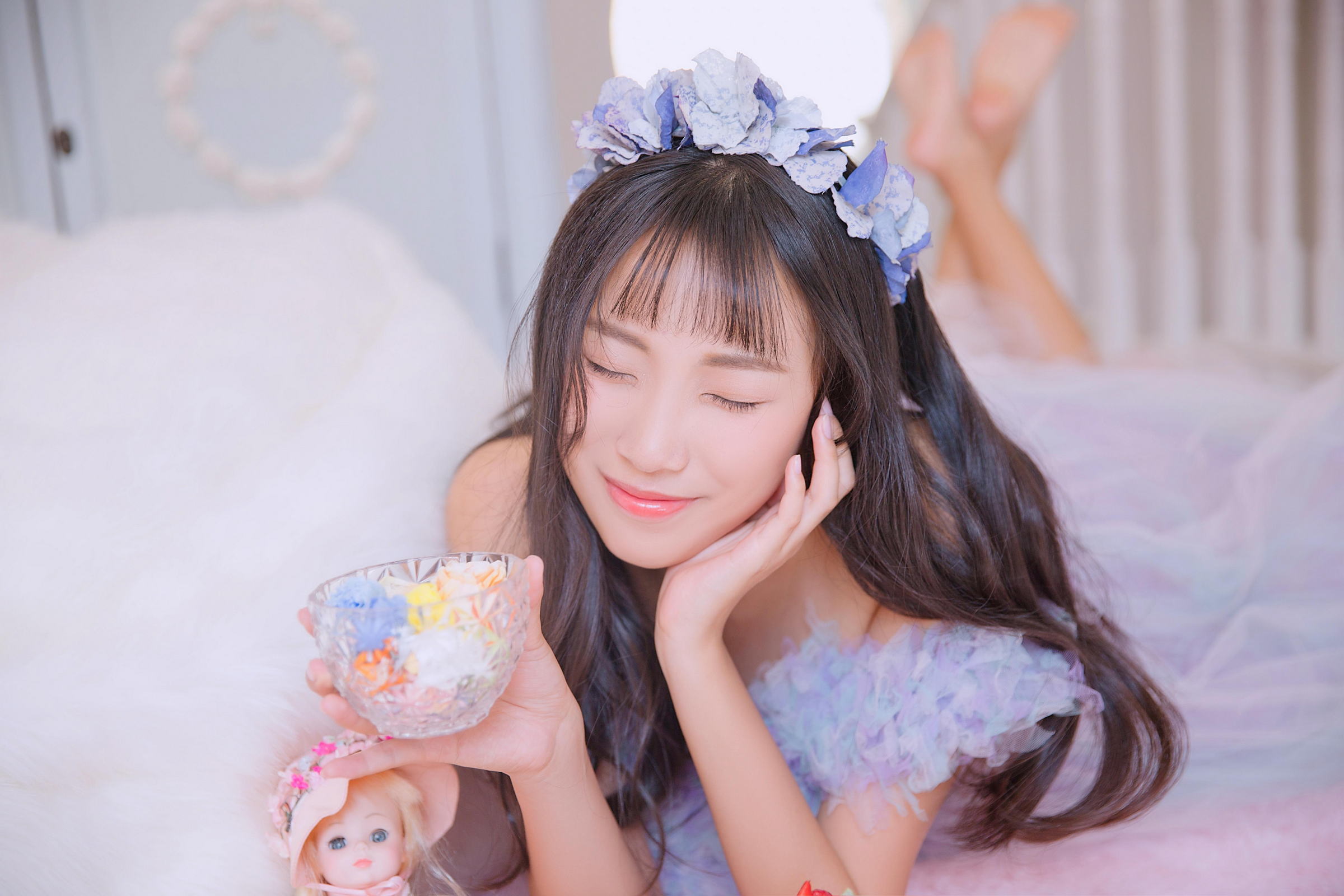 [YALAYI雅拉伊]2022.06.13 秘密花园 清纯少女 JK水手制服与粉色吊带内衣加短裤私房写真集第7张