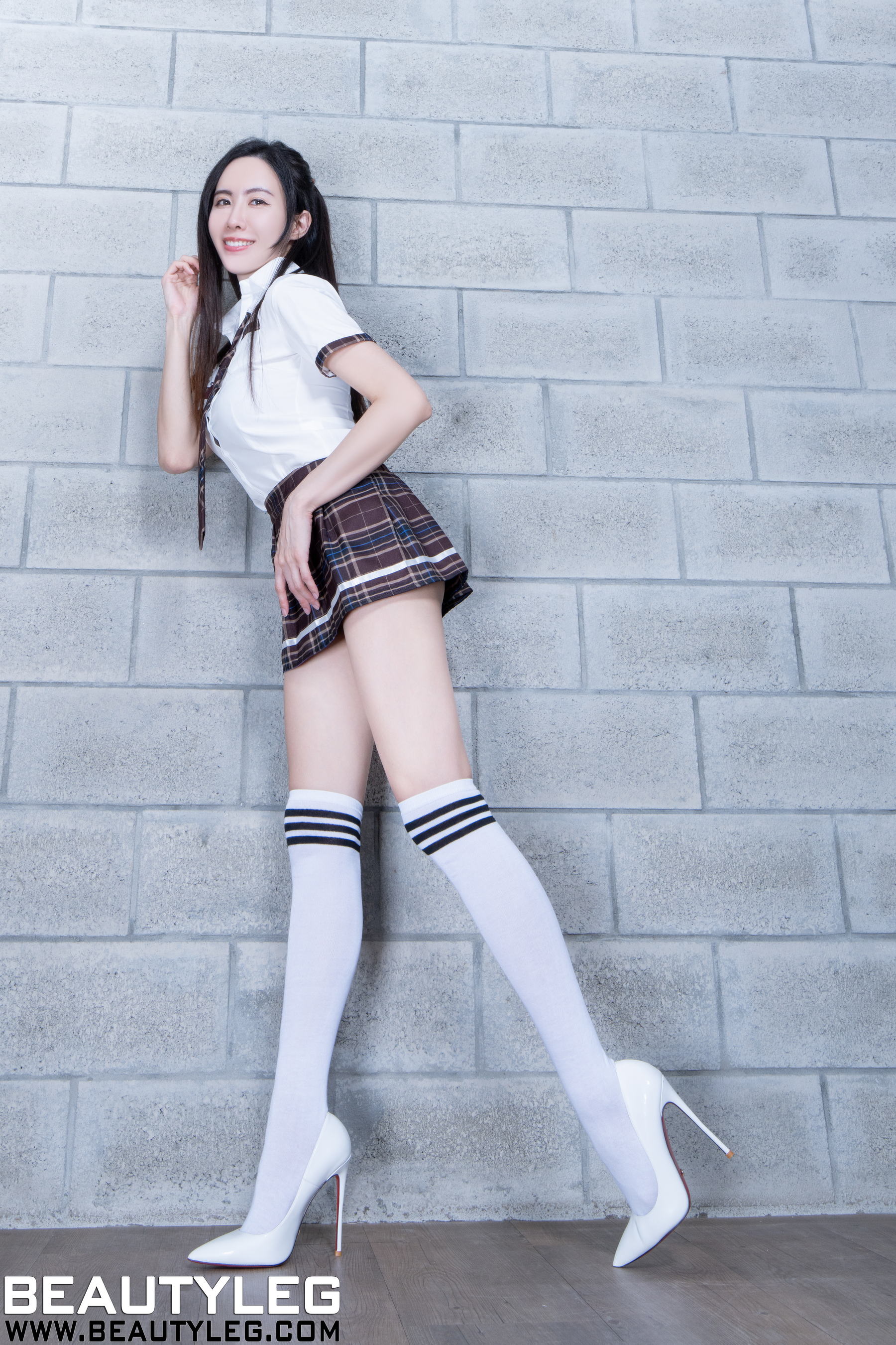 [Beautyleg美腿写真] 2023.07.14 No.2300 Dora第16张