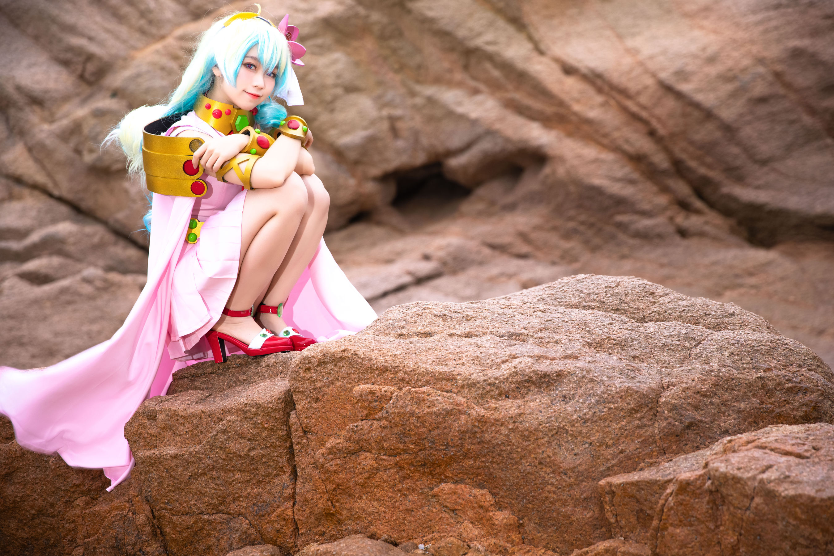 [网红COSER写真] 动漫博主G44不会受伤 - 尼娅第3张