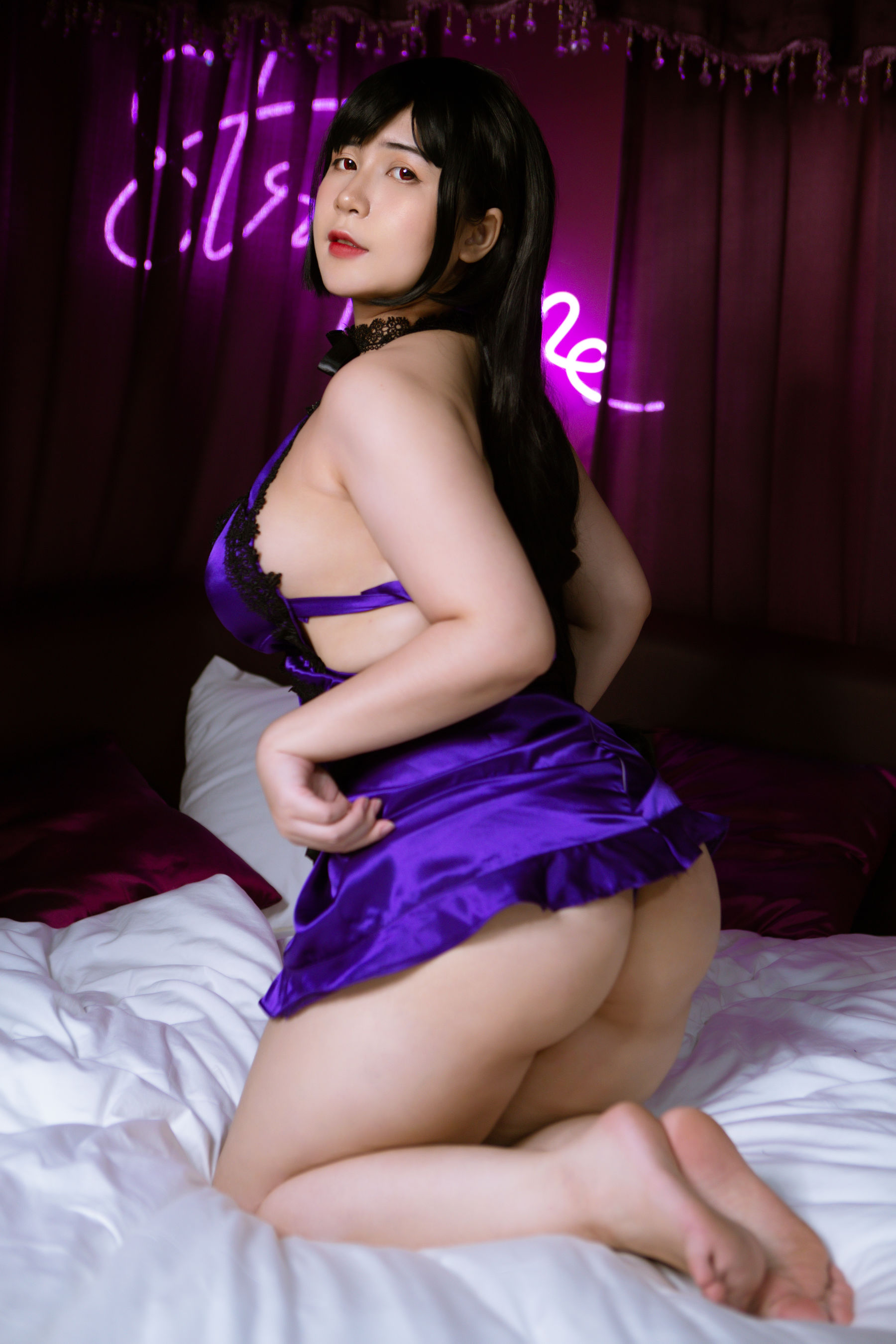 [网红COSER写真] Uy Uy - Tifa Mature Dress第6张