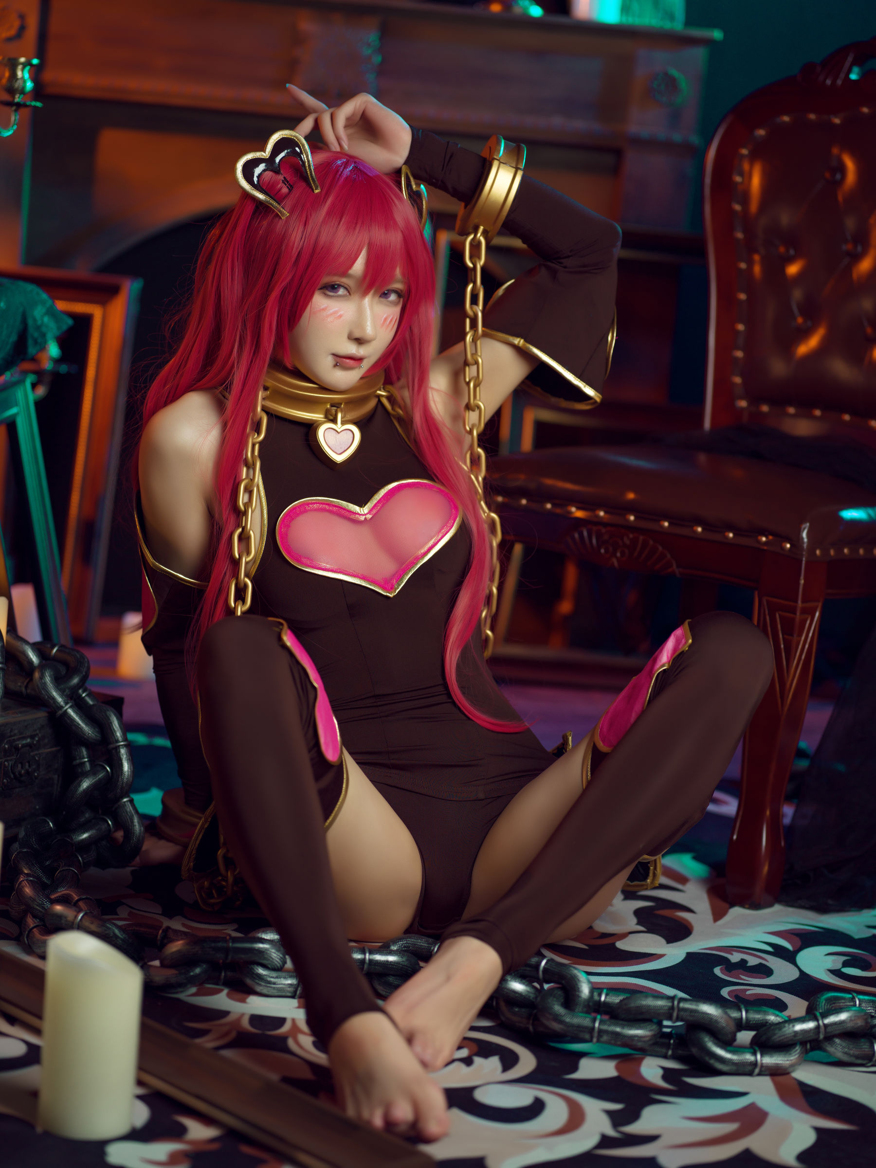 [网红COSER写真] 动漫博主阿包也是兔娘 - 空花第4张