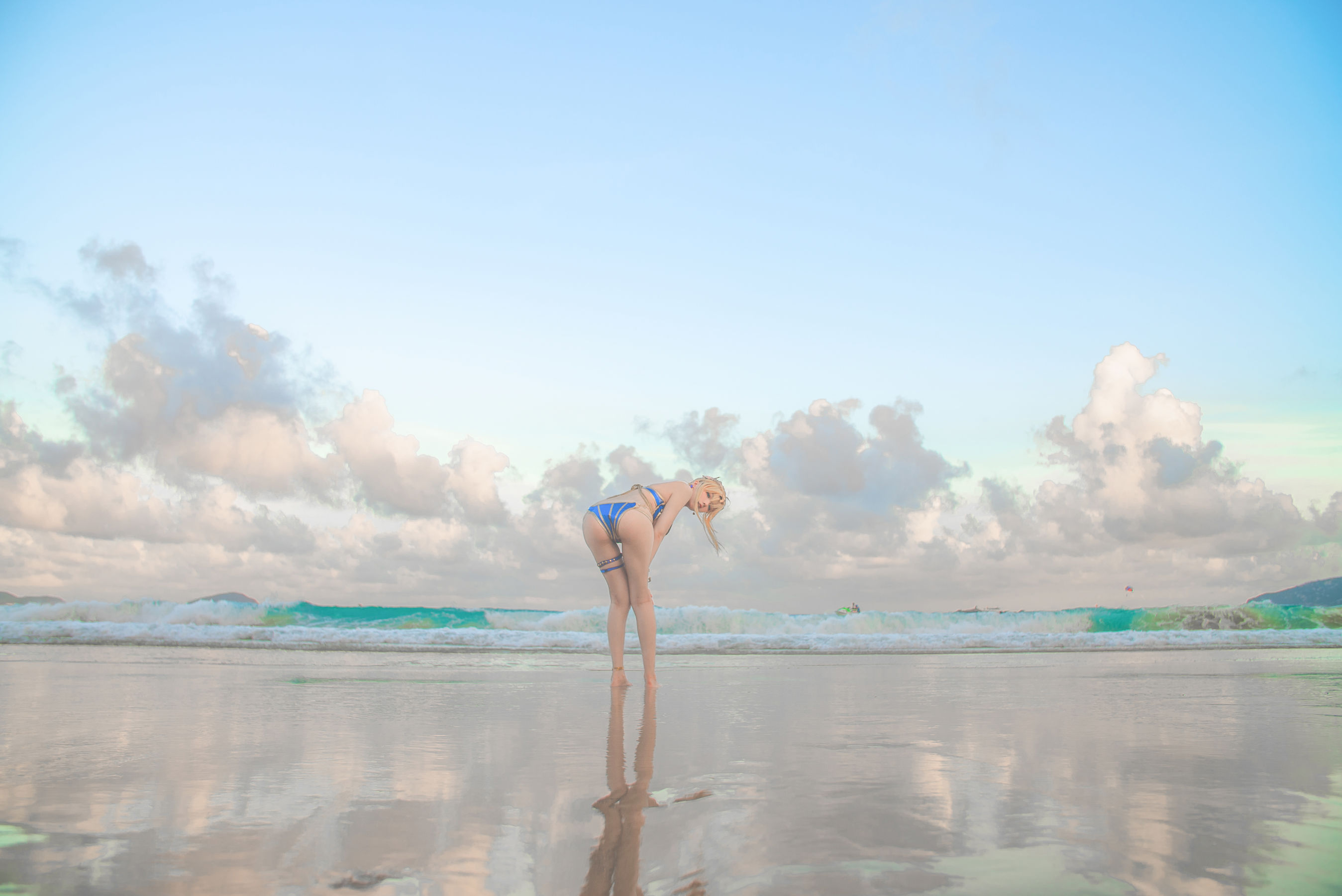 [网红COSER写真] 起司块wii写真 - 白枪泳装第5张