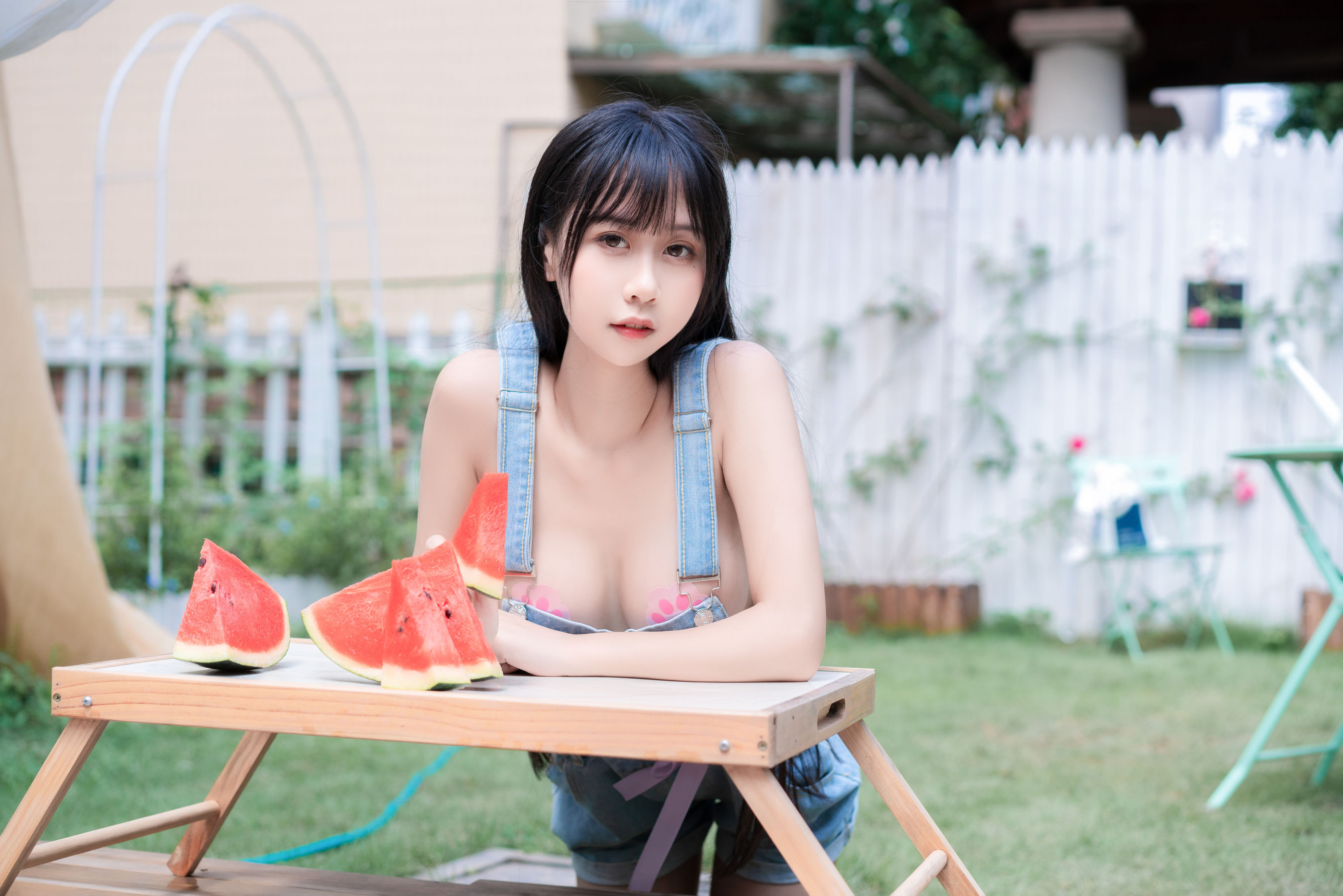 [COS福利] 阳光美少女萌芽儿o0 - 西瓜与夏天第5张