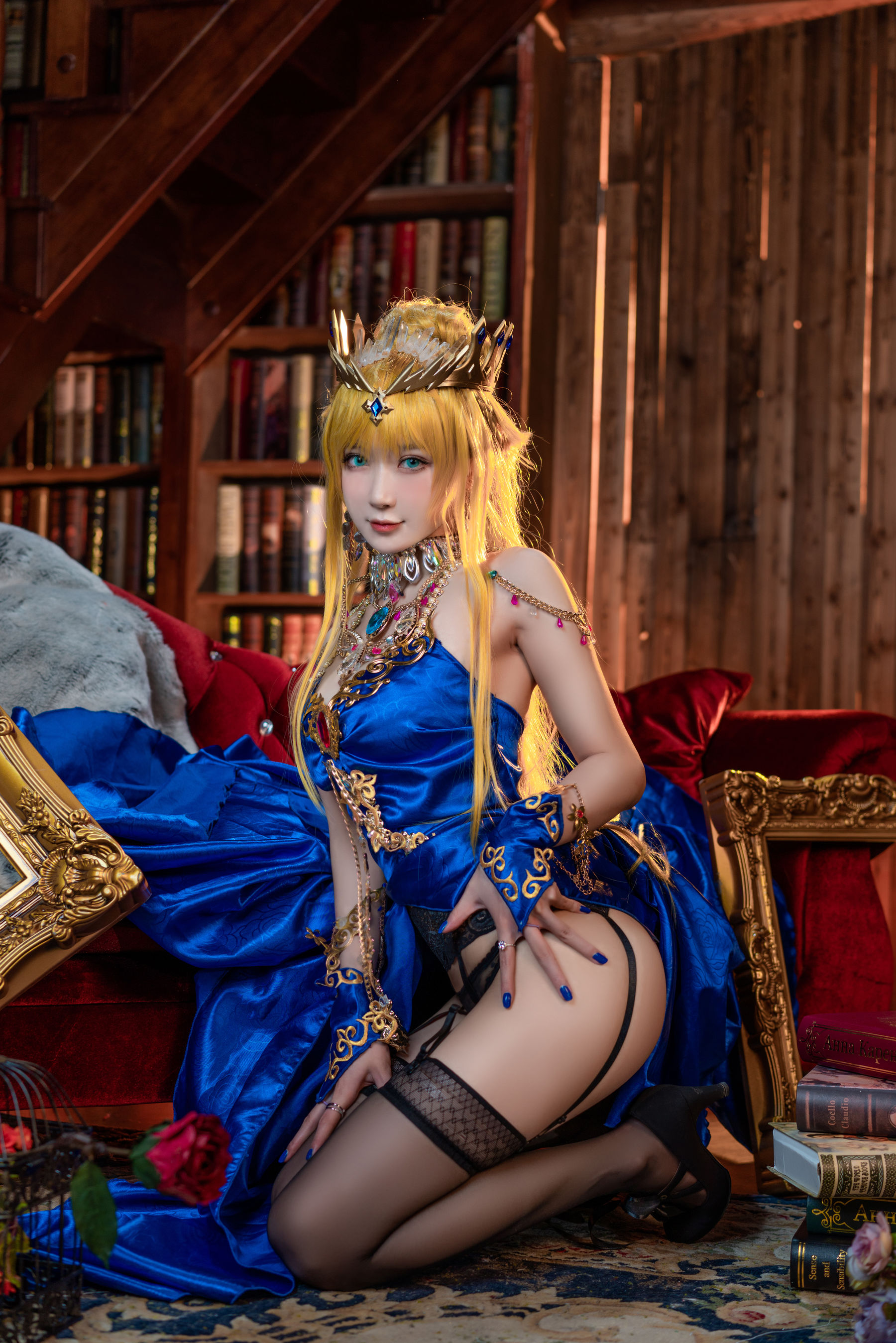 [COS福利] 动漫博主阿包也是兔娘 - 白枪呆同人睡衣第7张