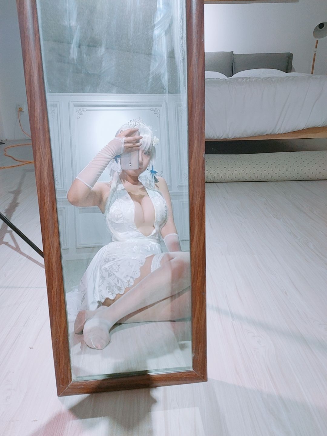 [COS福利] 动漫博主穆零Mu0 - 光辉婚纱第14张