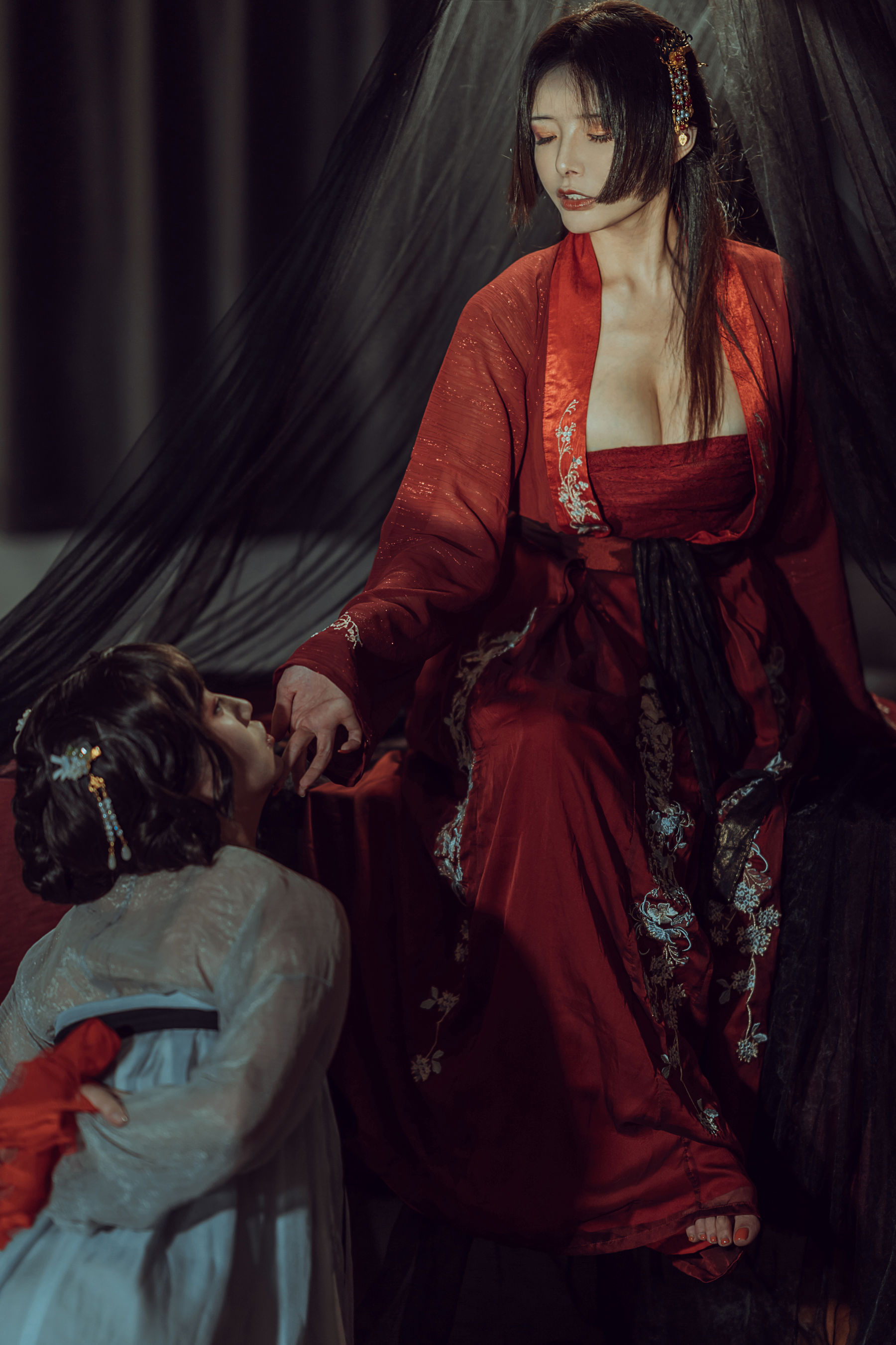 [COS福利] 秋和柯基(夏小秋秋秋) - 昏红帐第11张