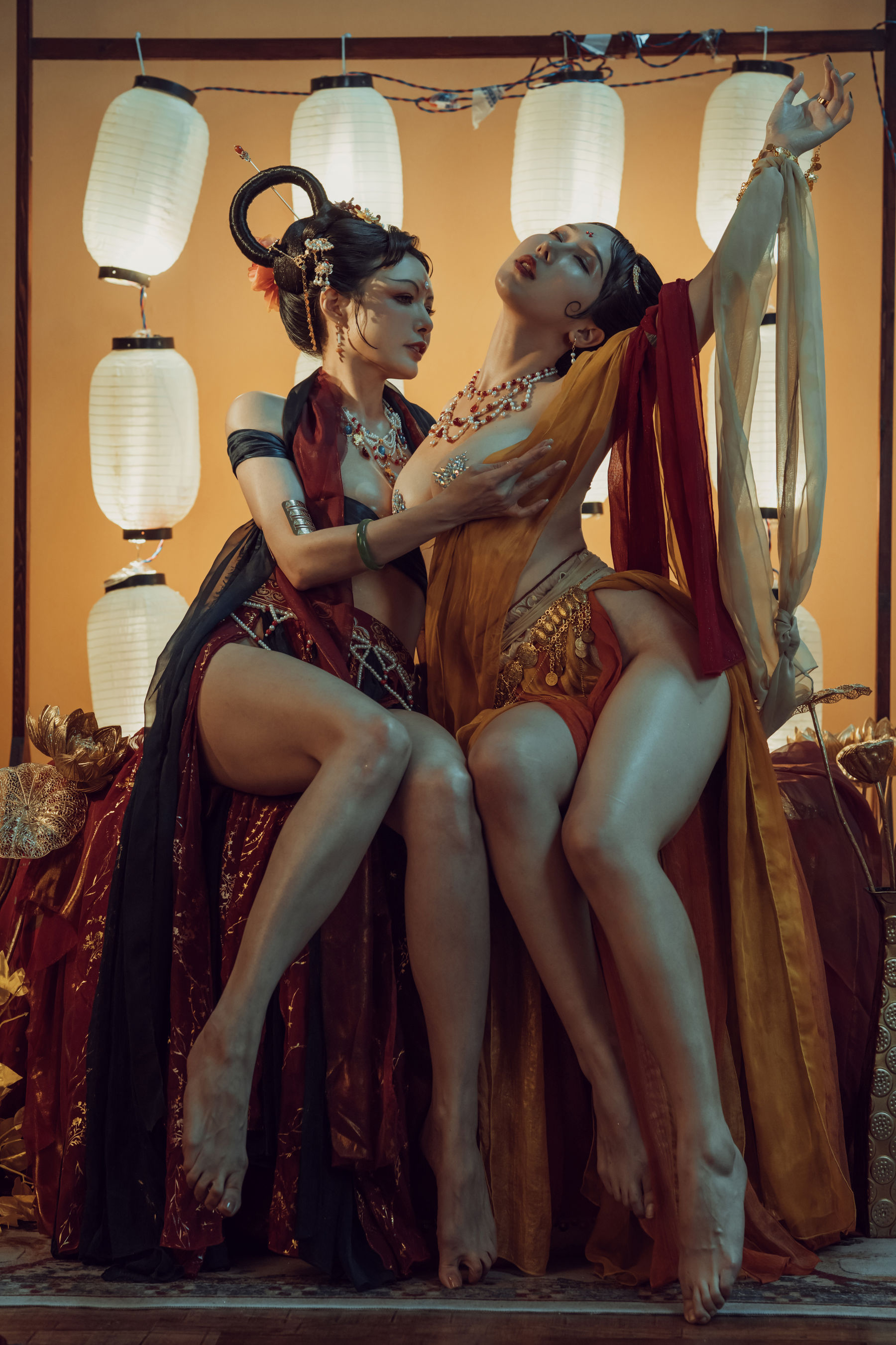 [福利COS] 秋和柯基(夏小秋秋秋) &amp; 奶桃  - 红尘梦第1张