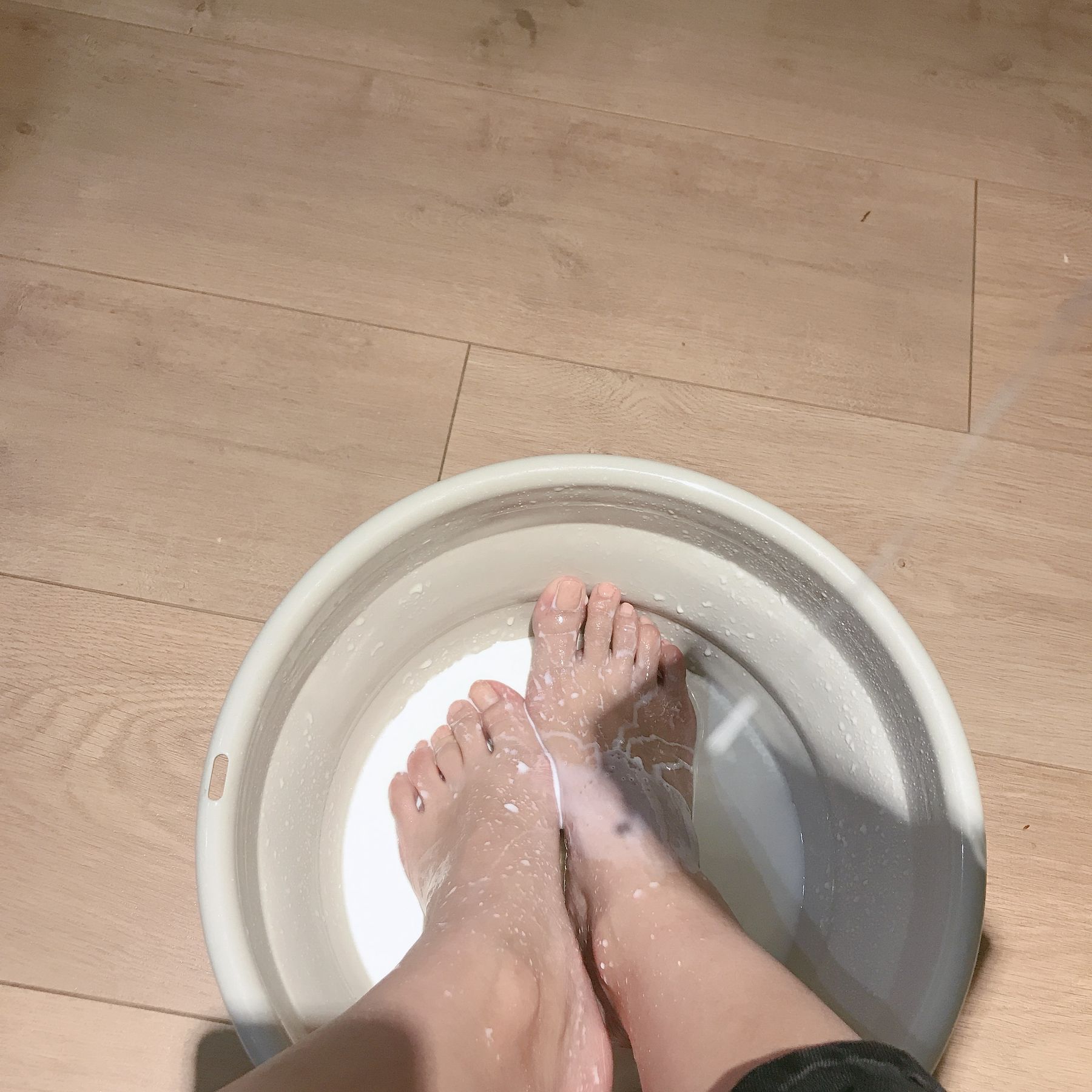 [福利COS] 安乔乔儿(Nia乔乔) No.001 牛奶洗脚第13张