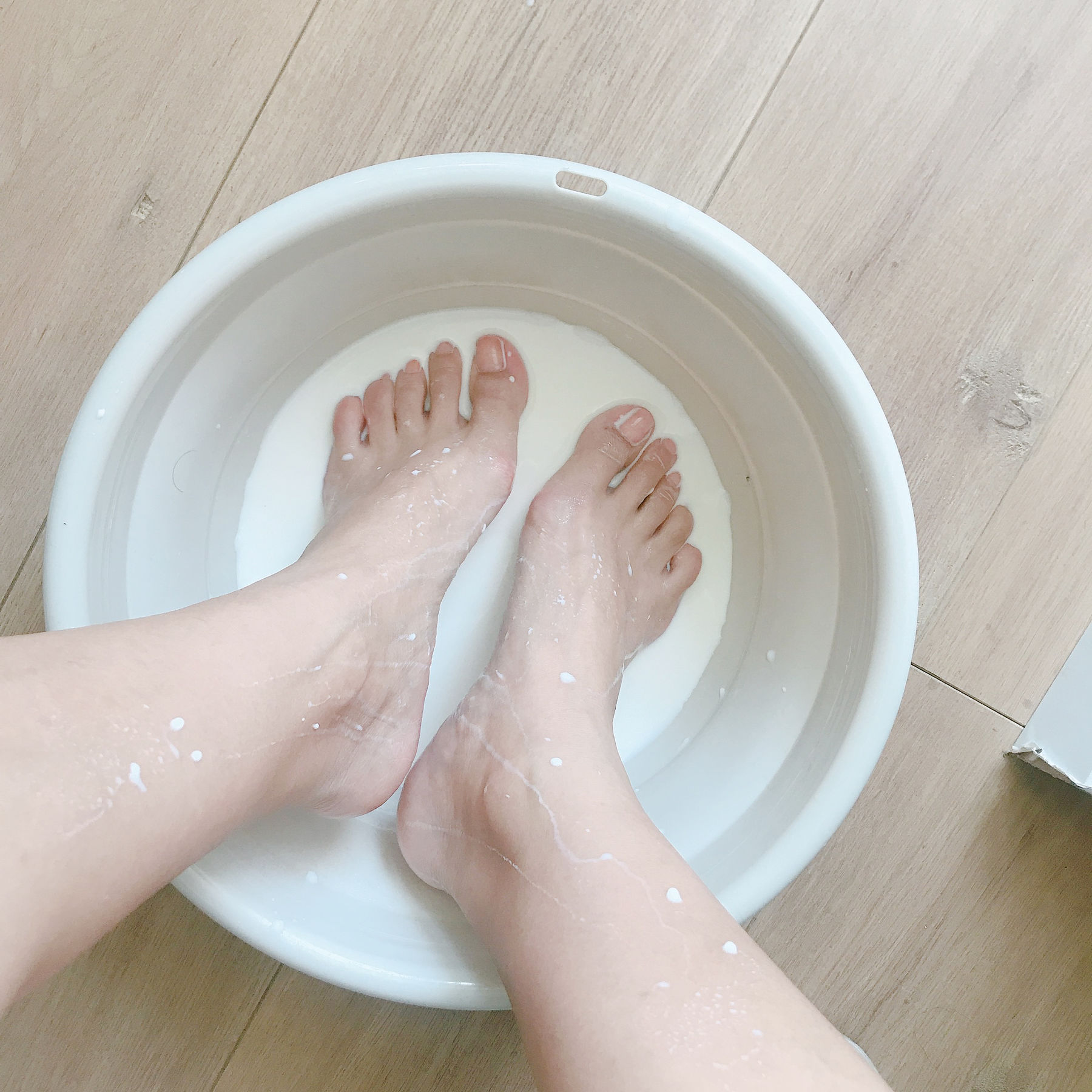 [福利COS] 安乔乔儿(Nia乔乔) No.001 牛奶洗脚第25张