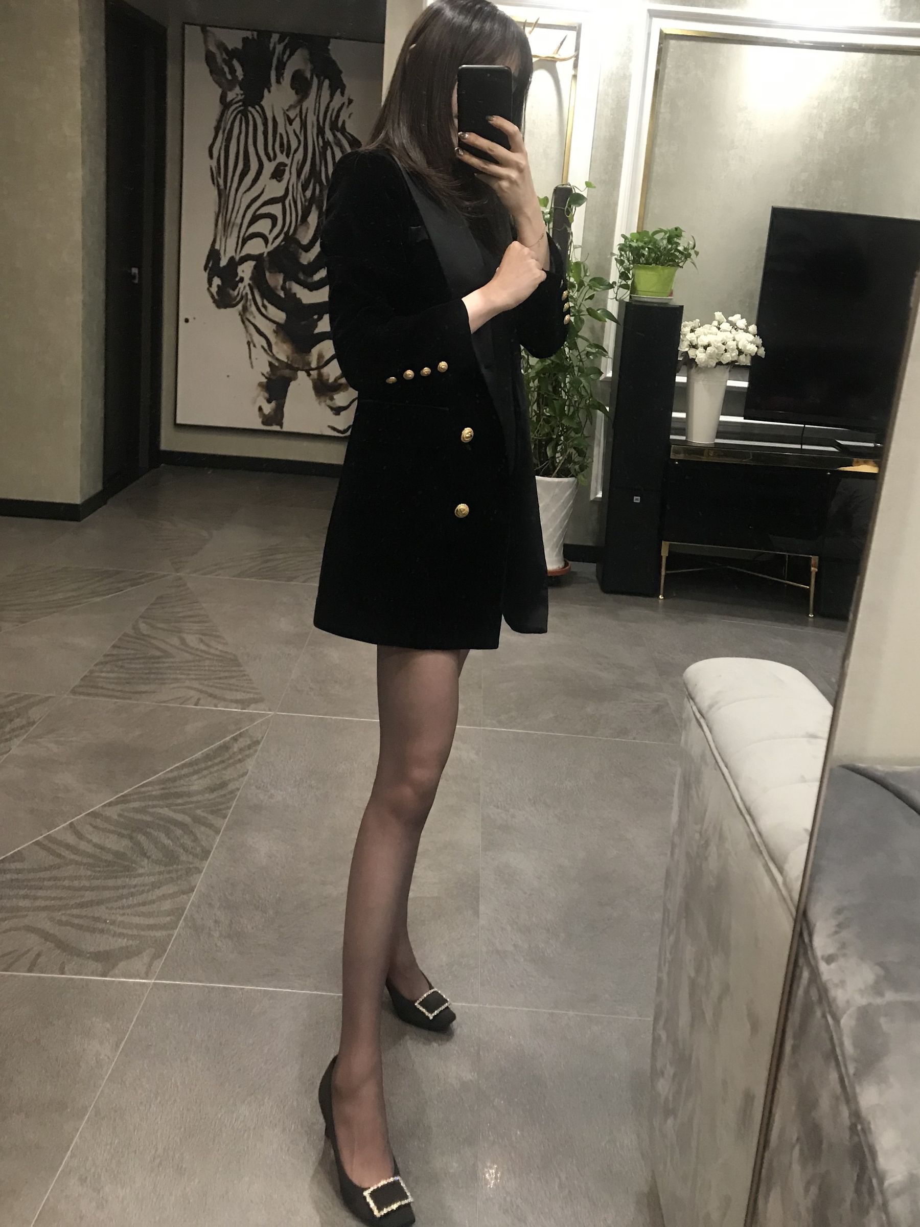 [福利COS] 丝足博主麋鹿_Monroe 2020.04.20 红高黑丝第1张