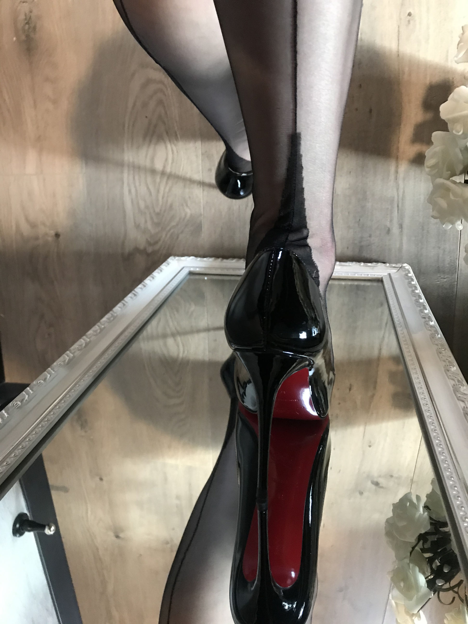 [福利COS] 丝足博主麋鹿_Monroe 2020.05.28 情趣自拍第6张