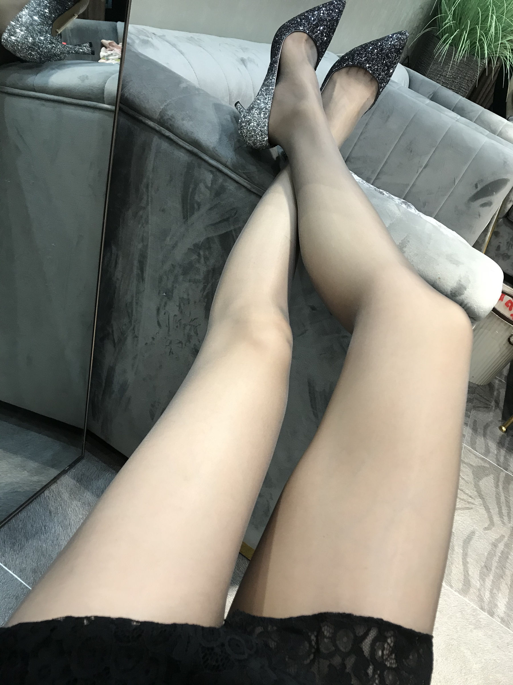 [福利COS] 丝足博主麋鹿_Monroe 2020.05.14 名媛黑丝第6张