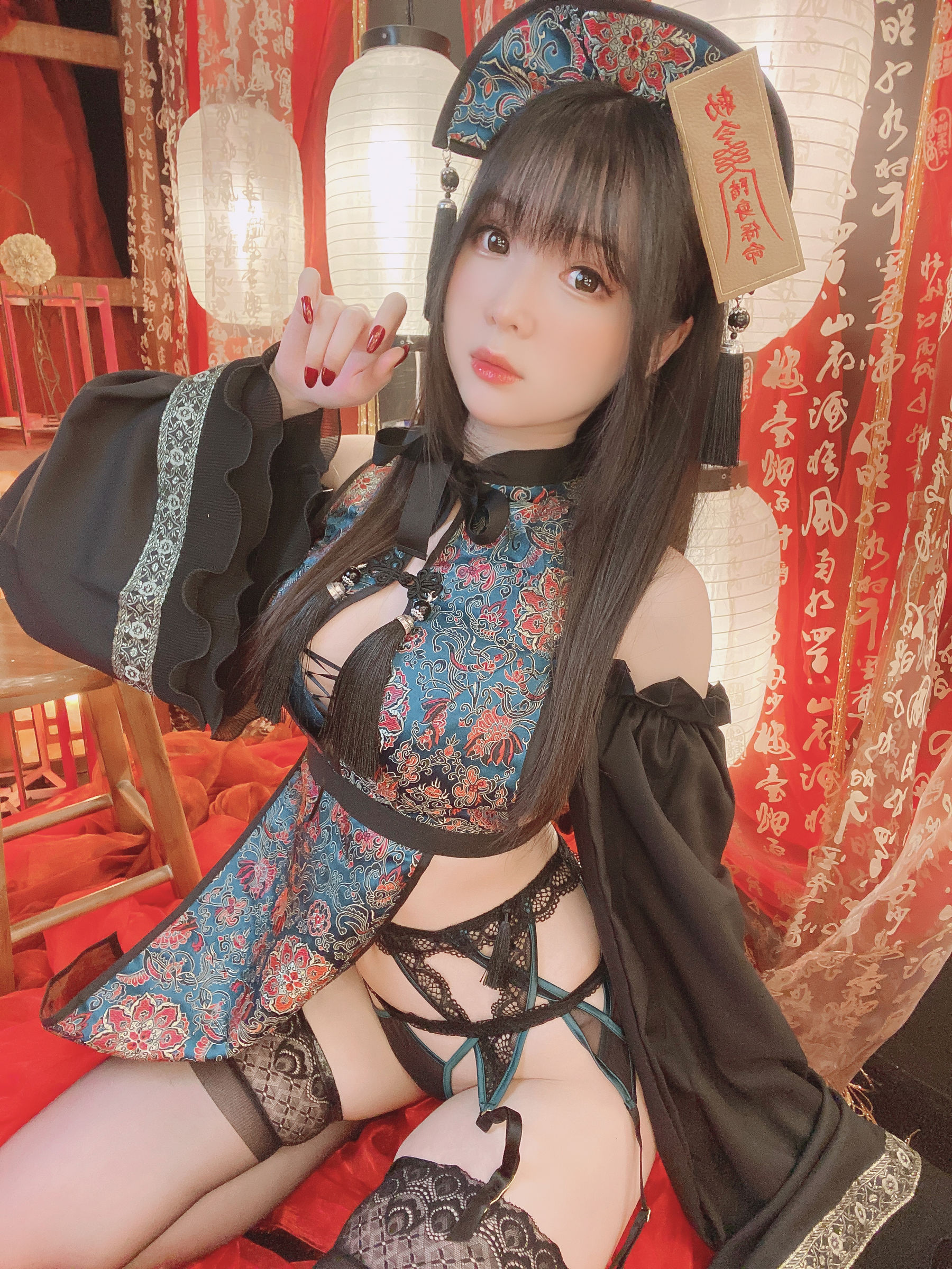 [福利COS] 微博妹纸霜月shimo - キョンシーちゃん自撮り第4张