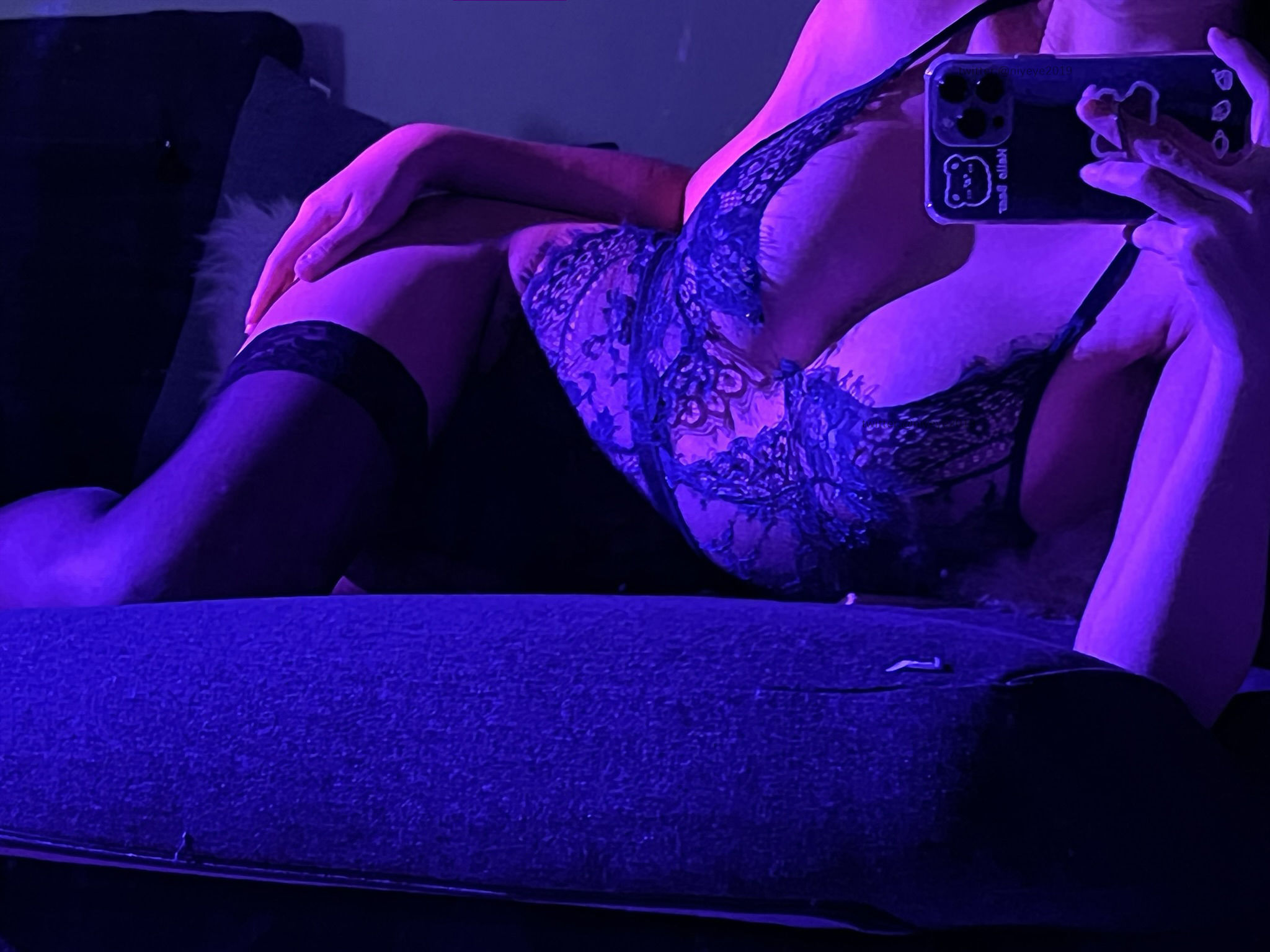 [福利COS] 萌系小姐姐-白烨- - 夜色妖姬第1张