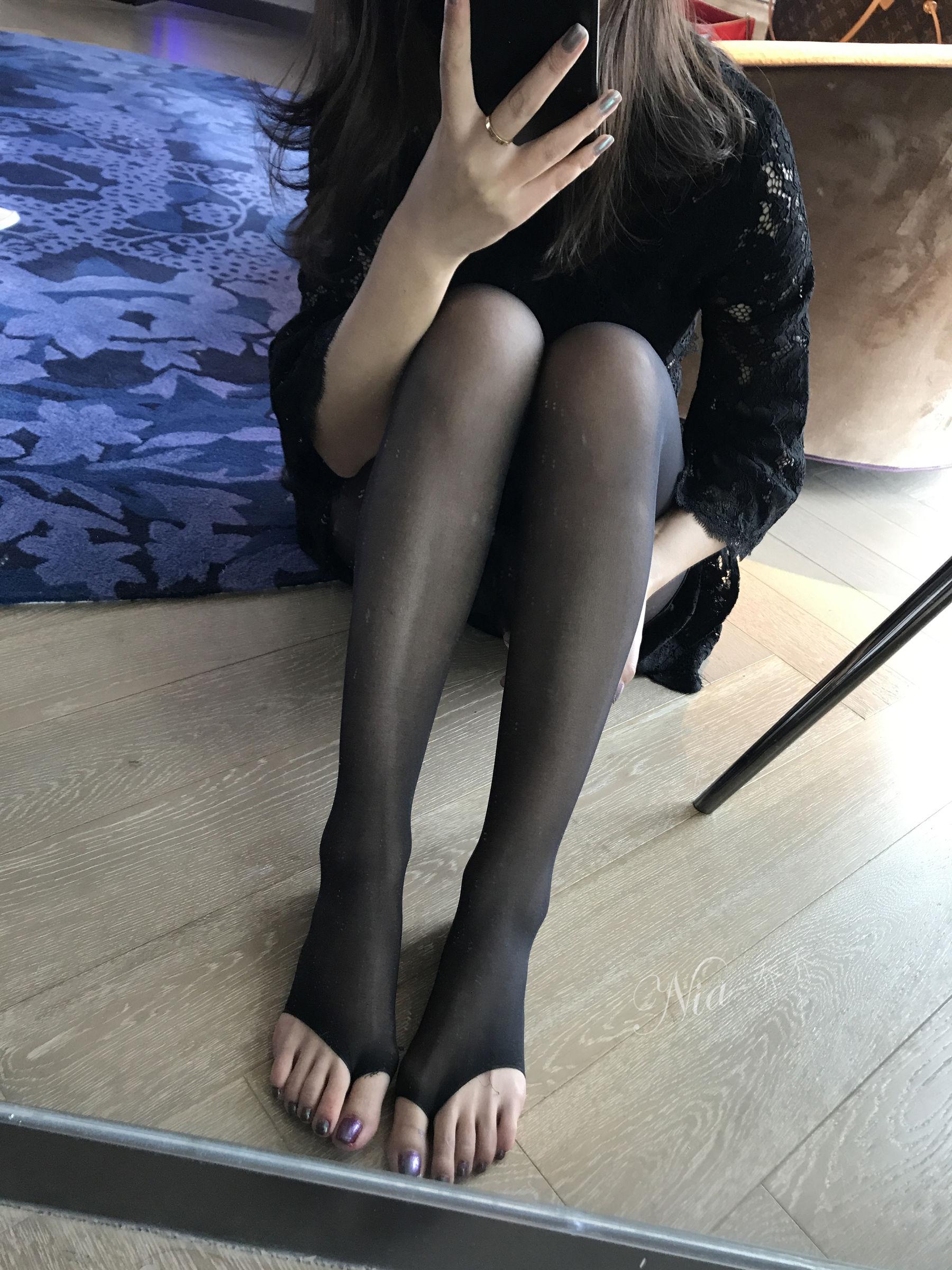 [福利COS] 安乔乔儿(Nia乔乔) No.023 出差刚到酒店呀第37张