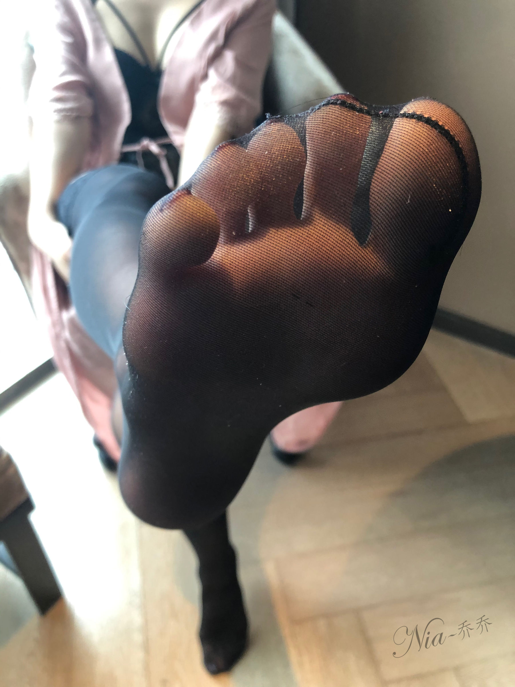 [福利COS] 安乔乔儿(Nia乔乔) No.025 宿醉第28张