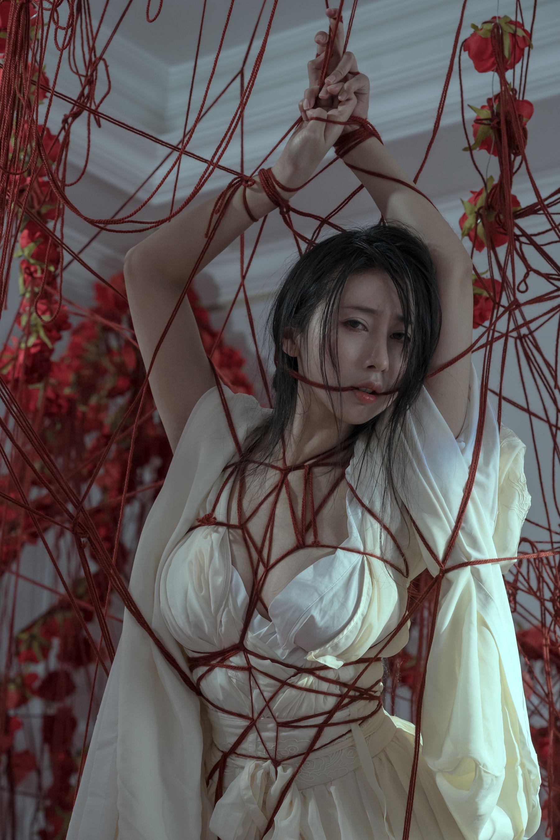 [福利COS] 云溪溪 - 奶桃 囚鸟第5张