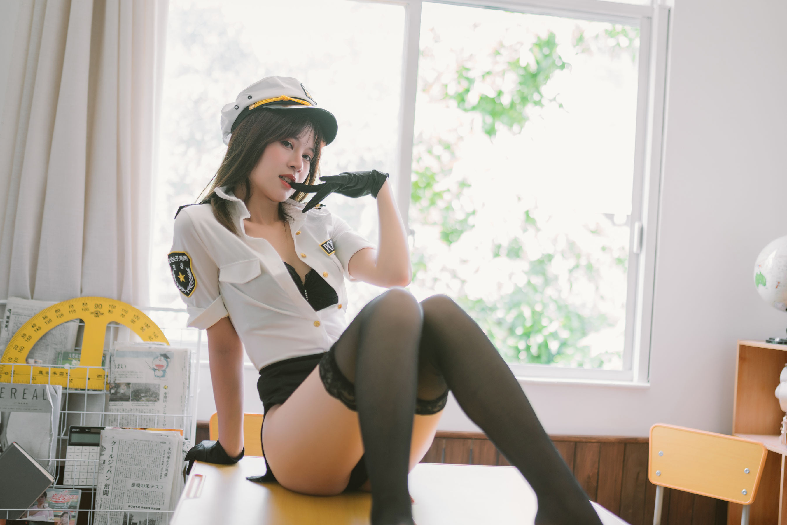 [福利COS] 星黛鹿鹿(千反田鹿鹿) - 日常女警第2张
