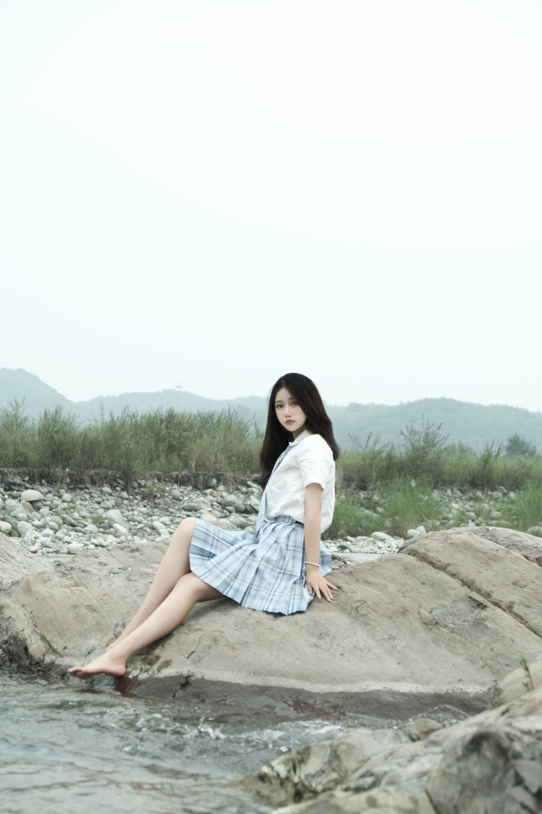 [福利COS] eloise软软 - 河边JK第11张