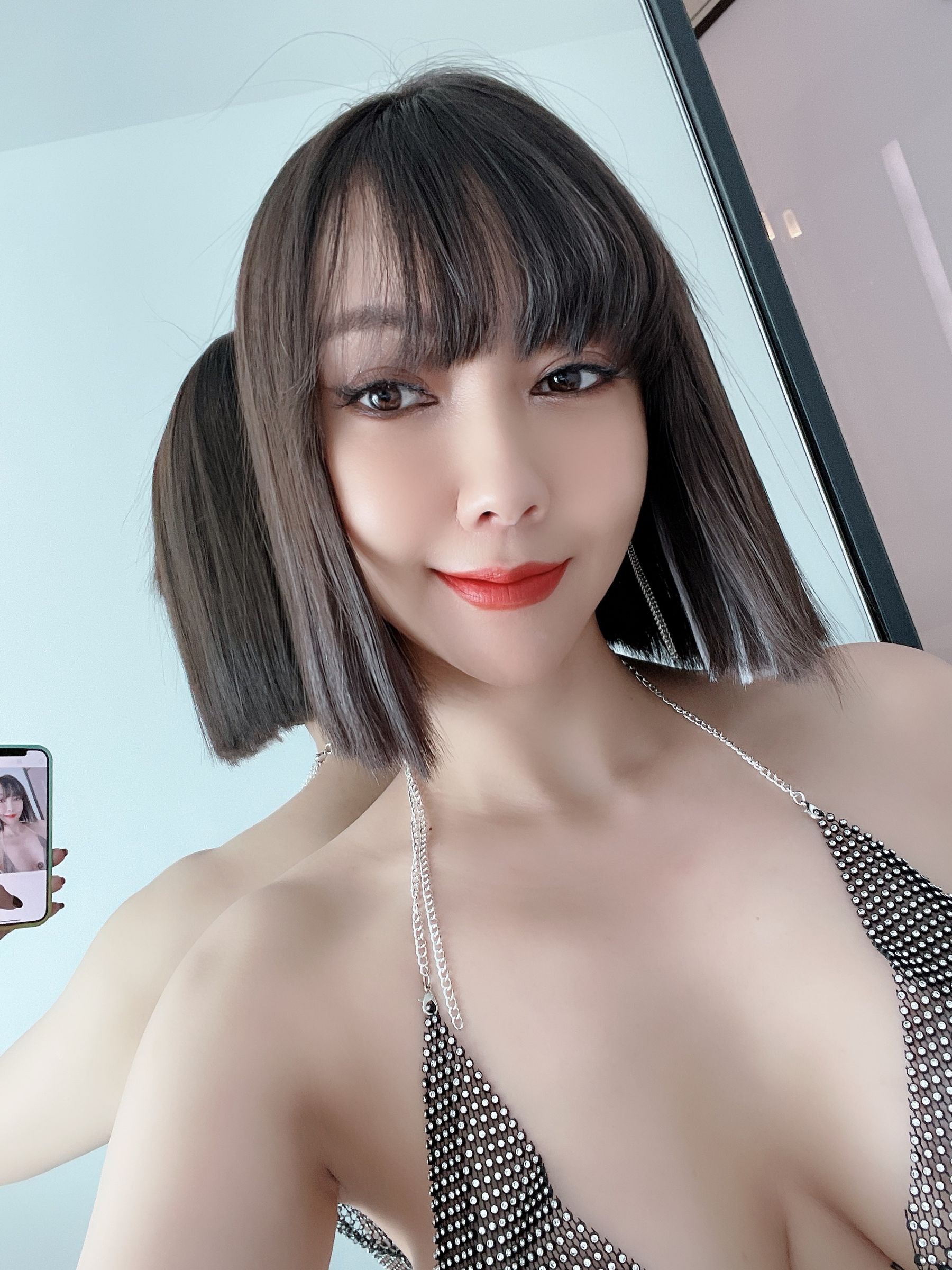 [福利COS] 果儿Victoria 微密圈视图合集第31张