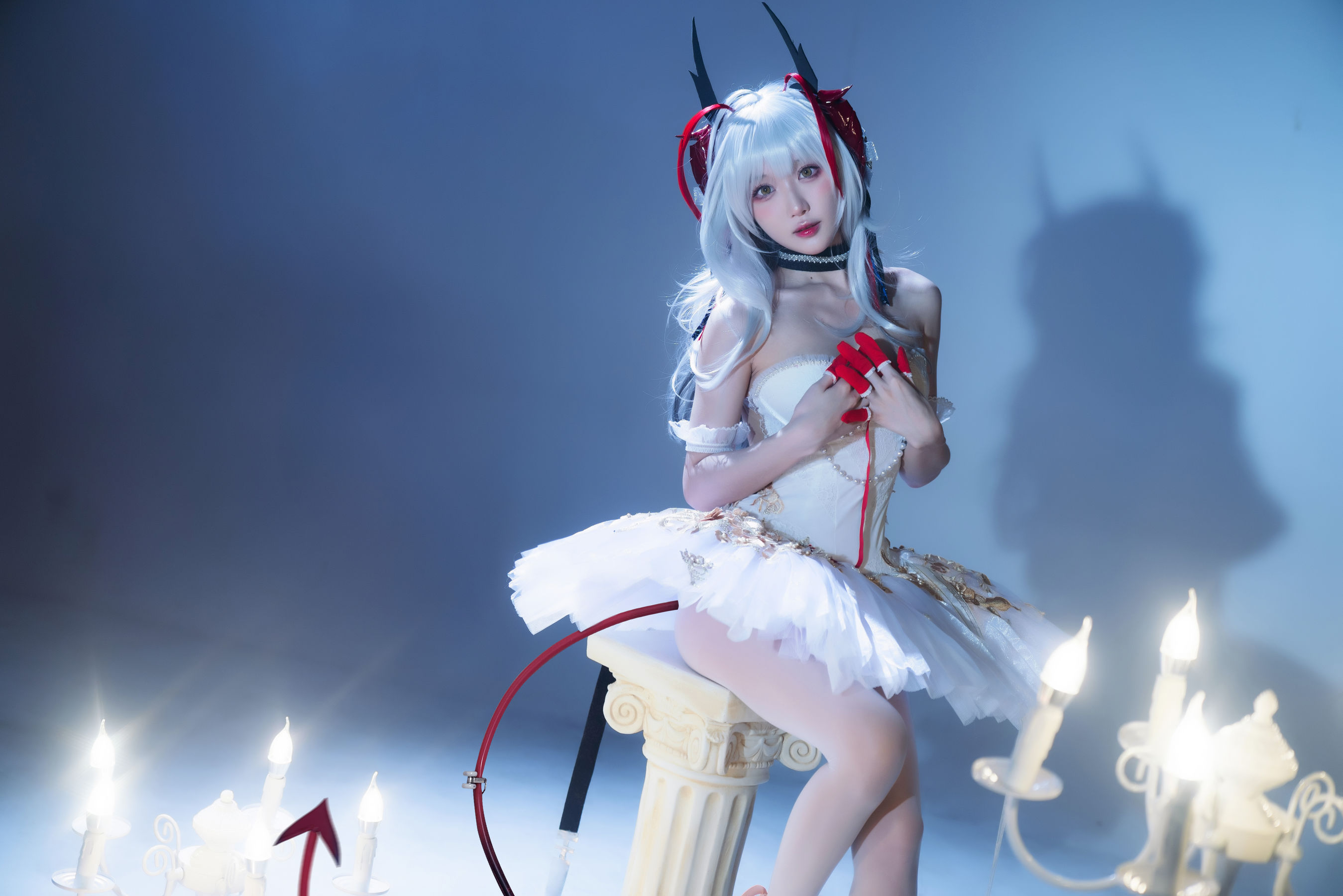 [福利COS] 动漫博主阿包也是兔娘 - 明日方舟 芭蕾第6张