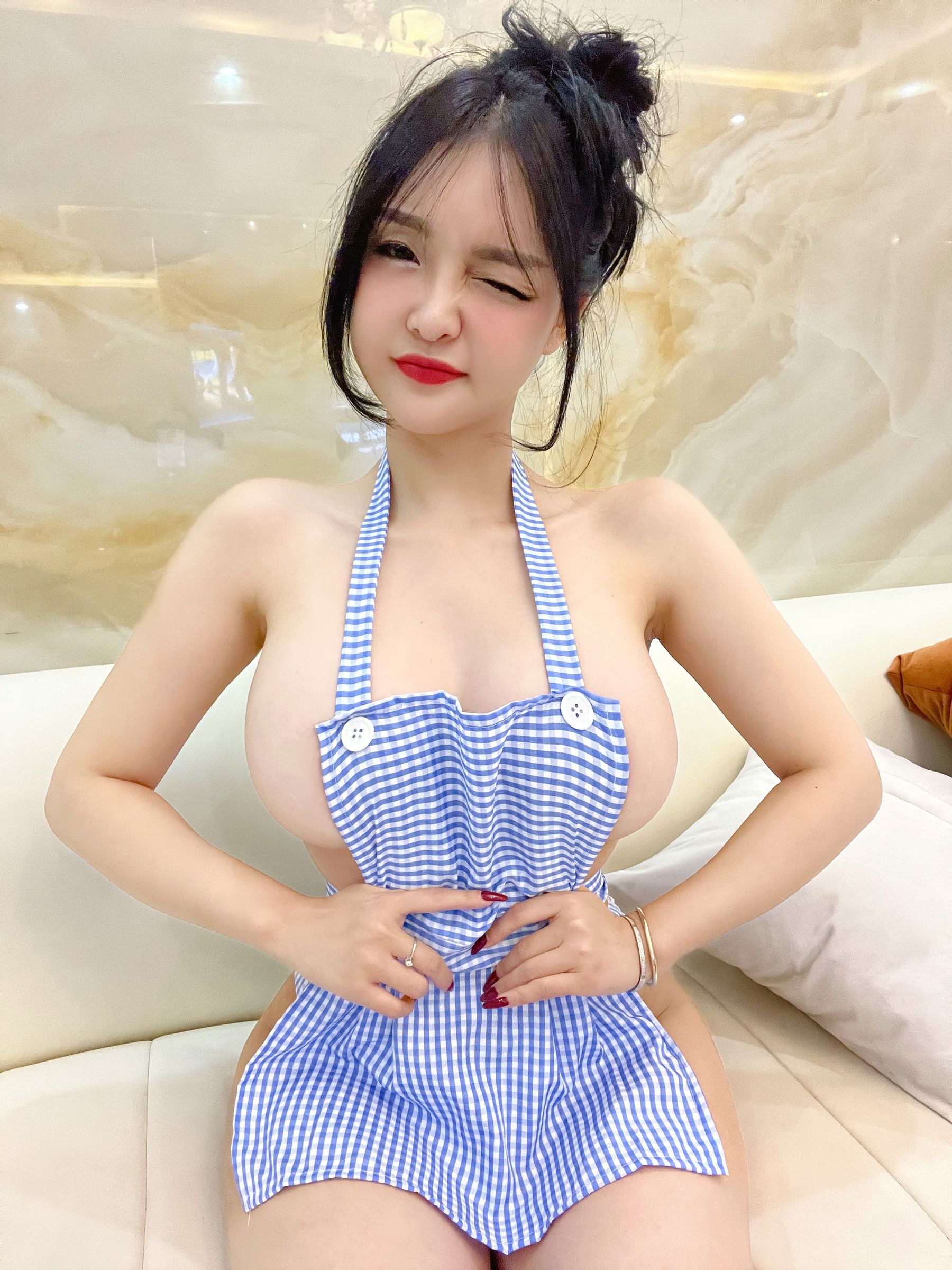 [福利COS] 张鑫 微密圈视图合集第15张