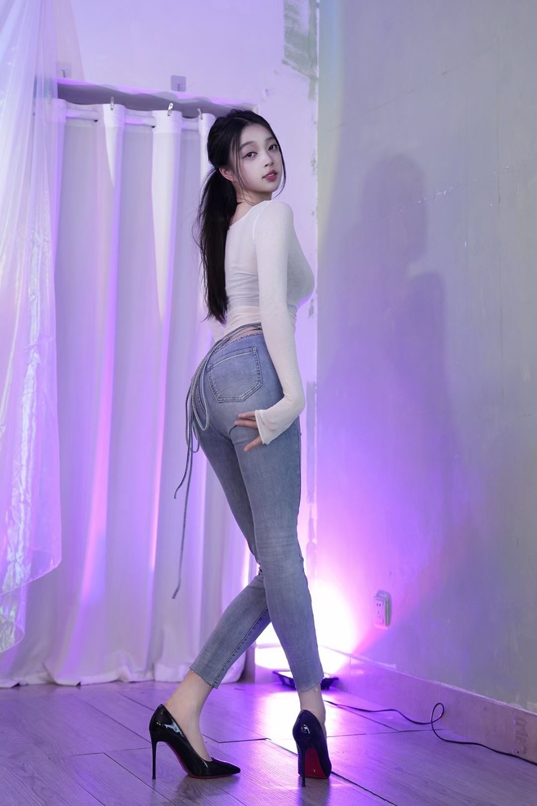 [福利COS] 徐珺大哥 微密圈视图合集第1张