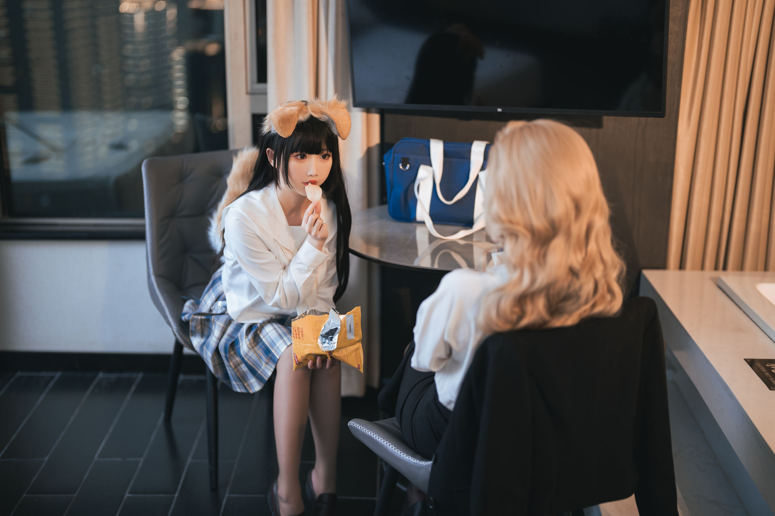 [福利COS] COS福利rioko凉凉子&amp;amp;面饼仙儿 - 女上司双人版第4张