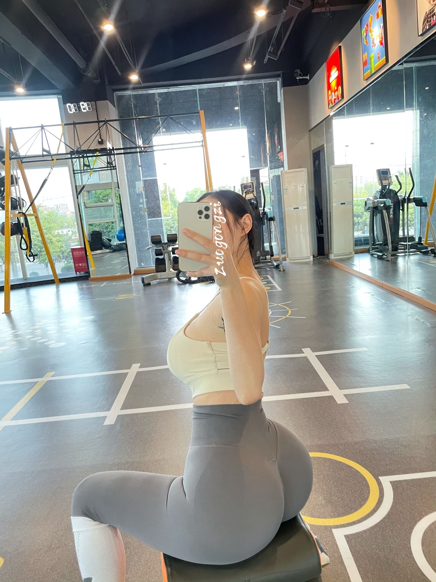 [福利COS] 美臀女神左公子666 微密圈VIP付费私拍美照合集2第83张