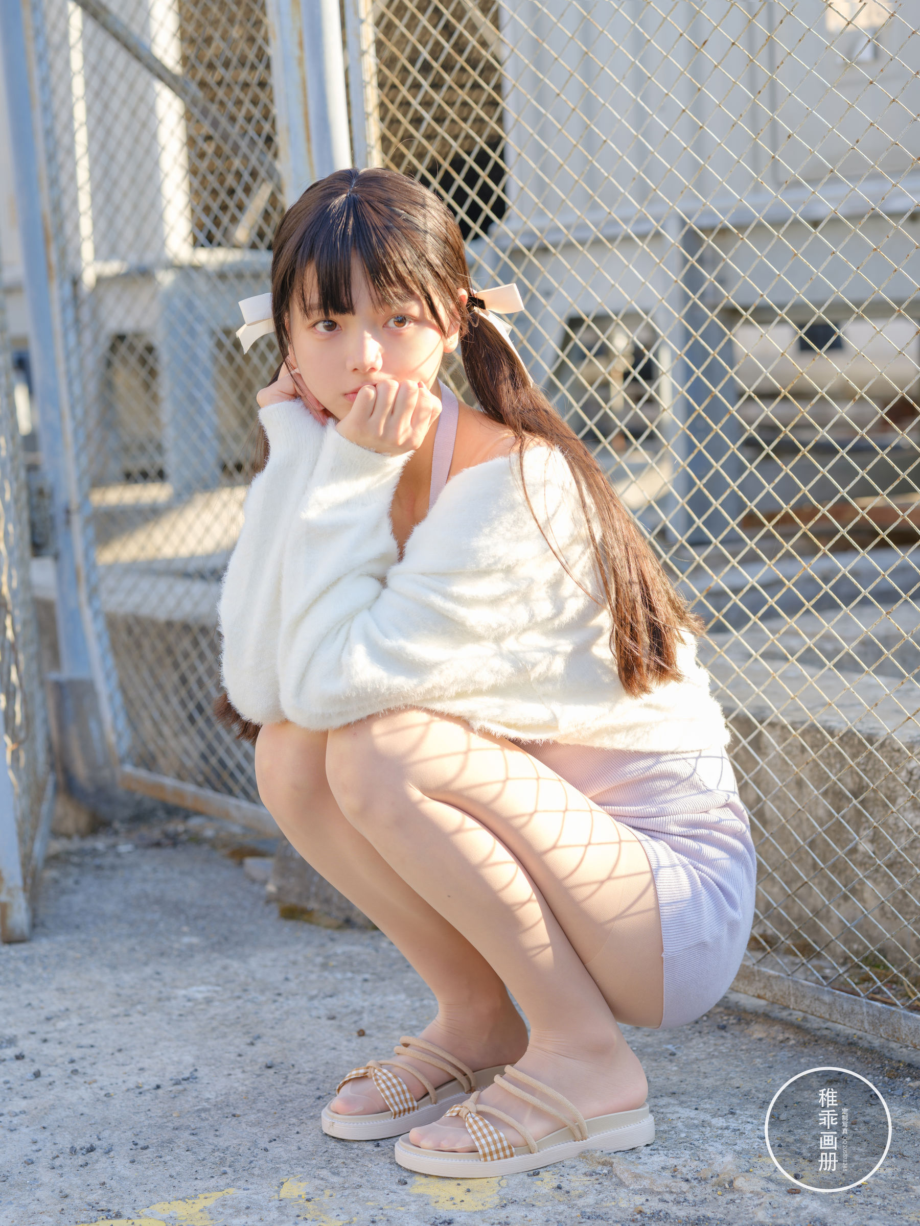 [福利COS] 柴系小乖(稚乖画册) - 夜夜 天台停车场肉丝 Lolita第11张