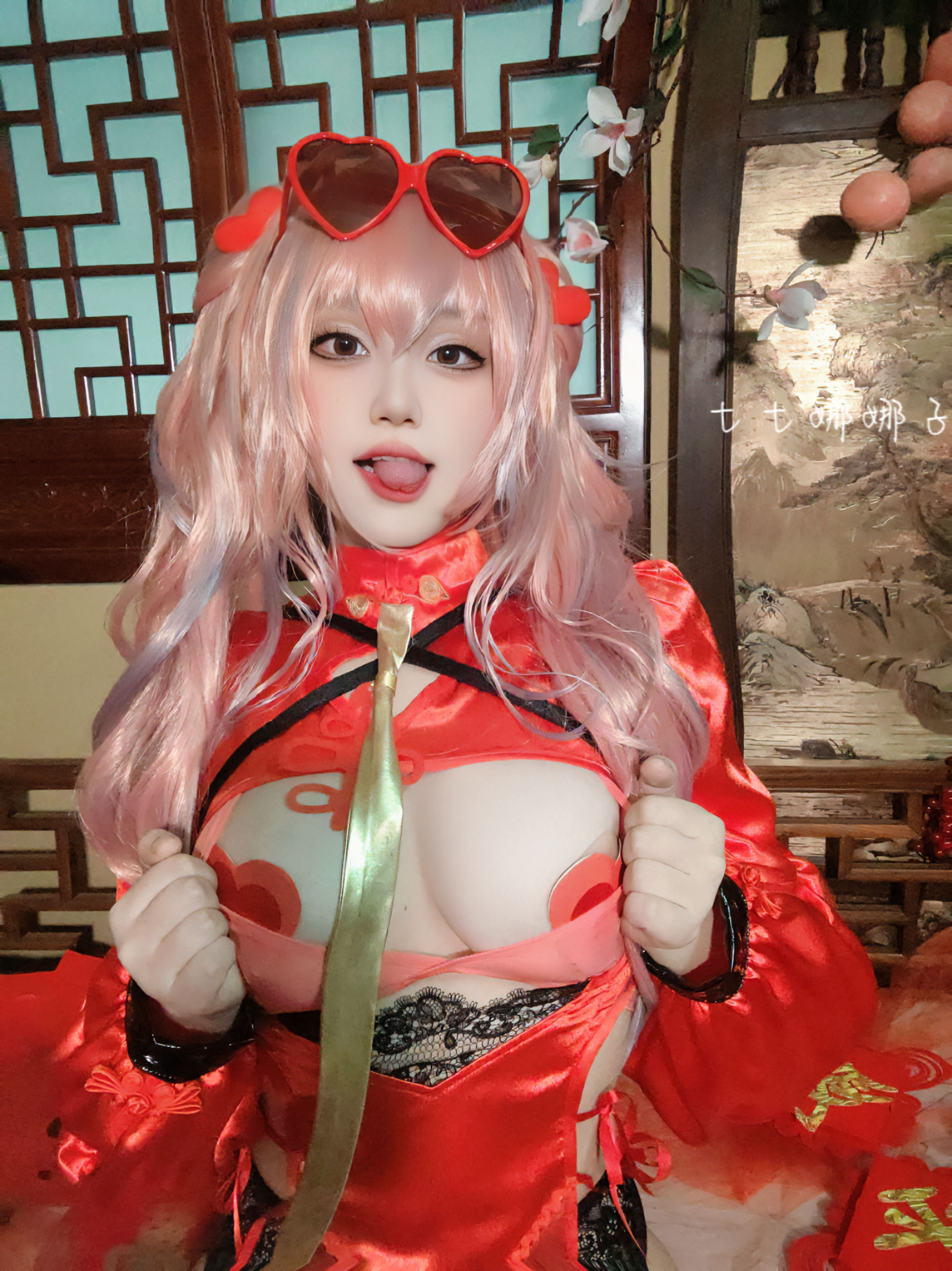 [福利COS] 七七娜娜子 - 布莱默顿新春旗袍第33张
