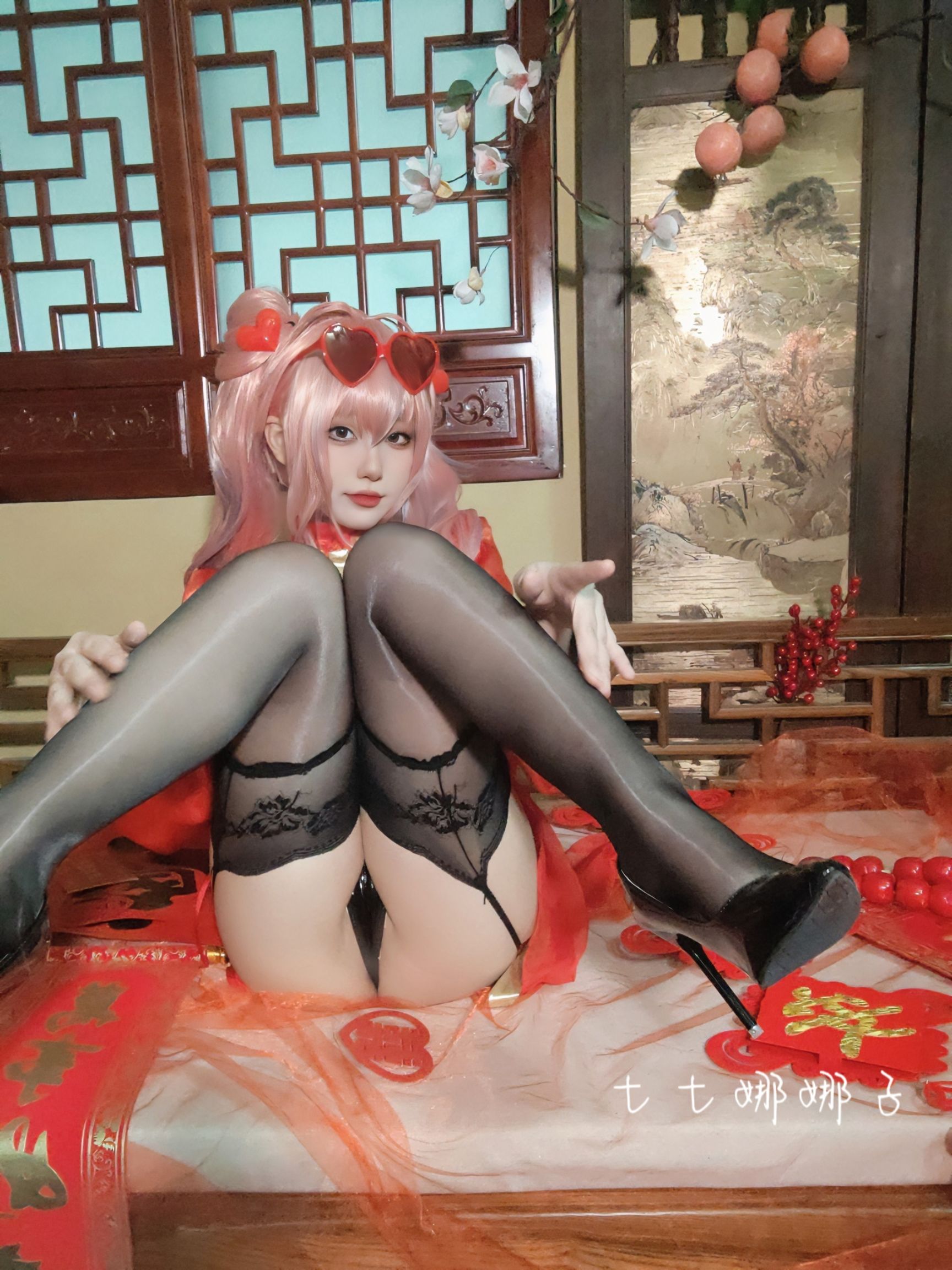 [福利COS] 七七娜娜子 - 布莱默顿新春旗袍第29张