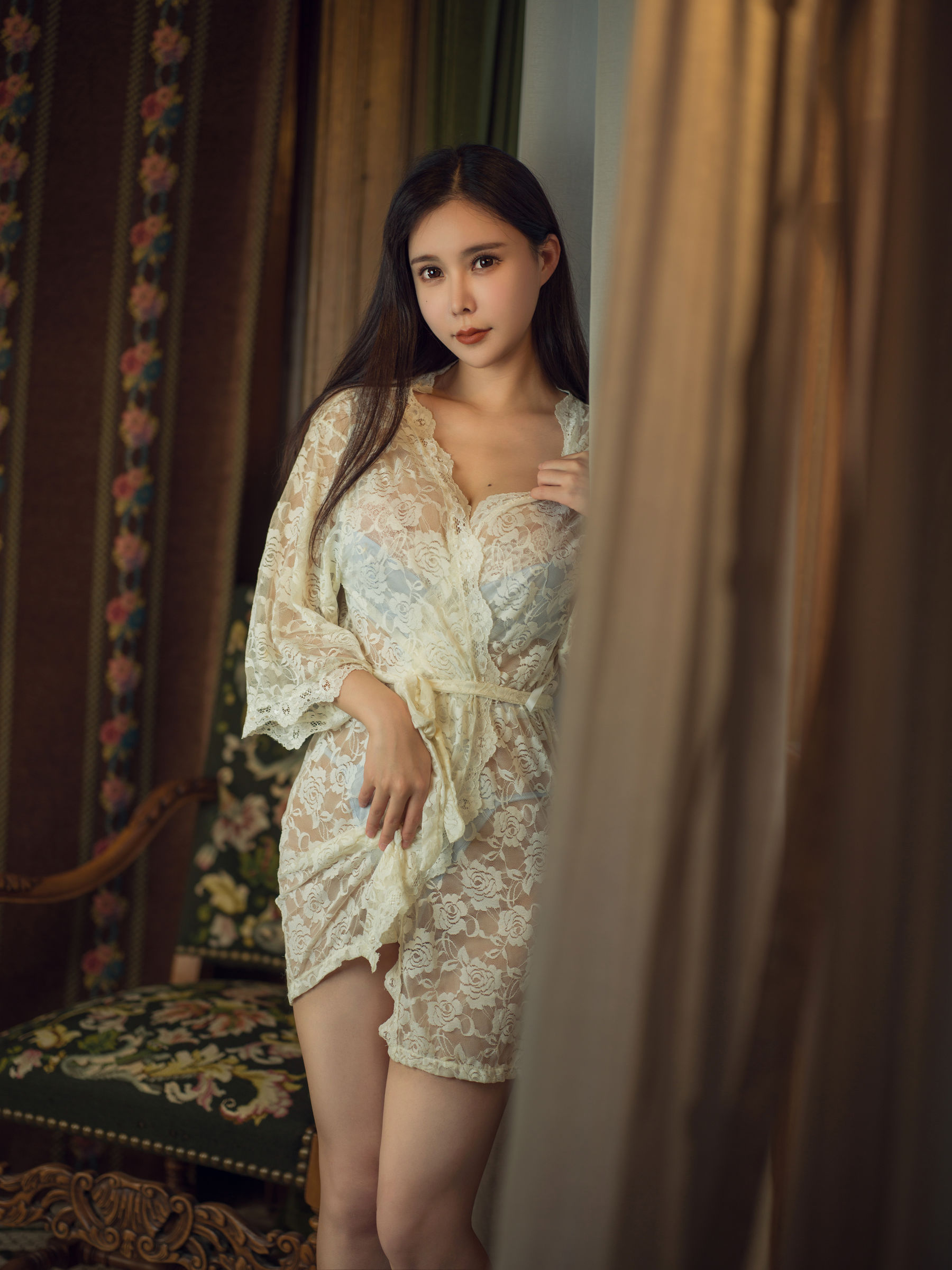 [福利COS] 亚马逊鲶鱼 - 独居太太第1张