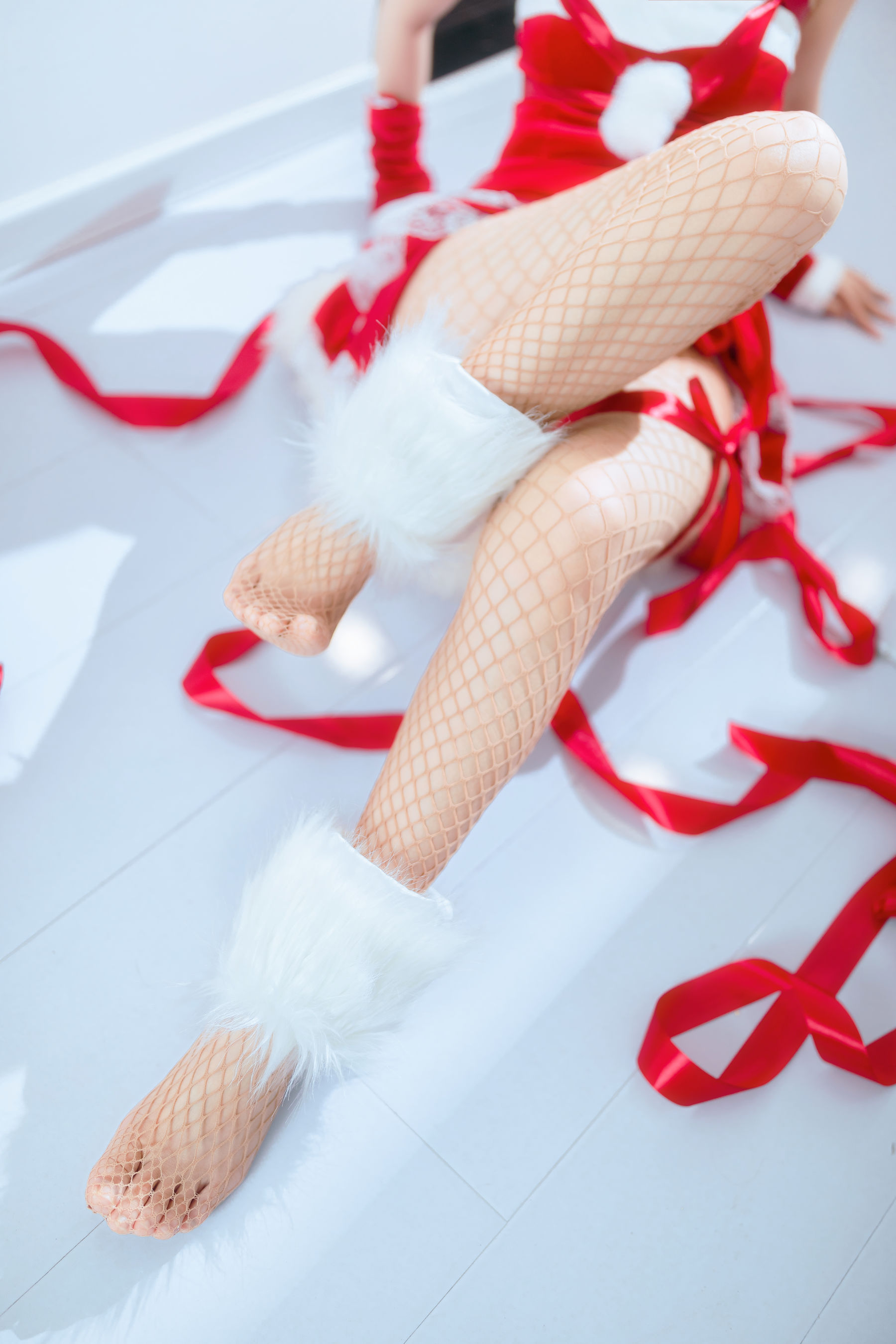 [福利COS] 洛桑w伊梓 - 网袜丝带兔兔第9张