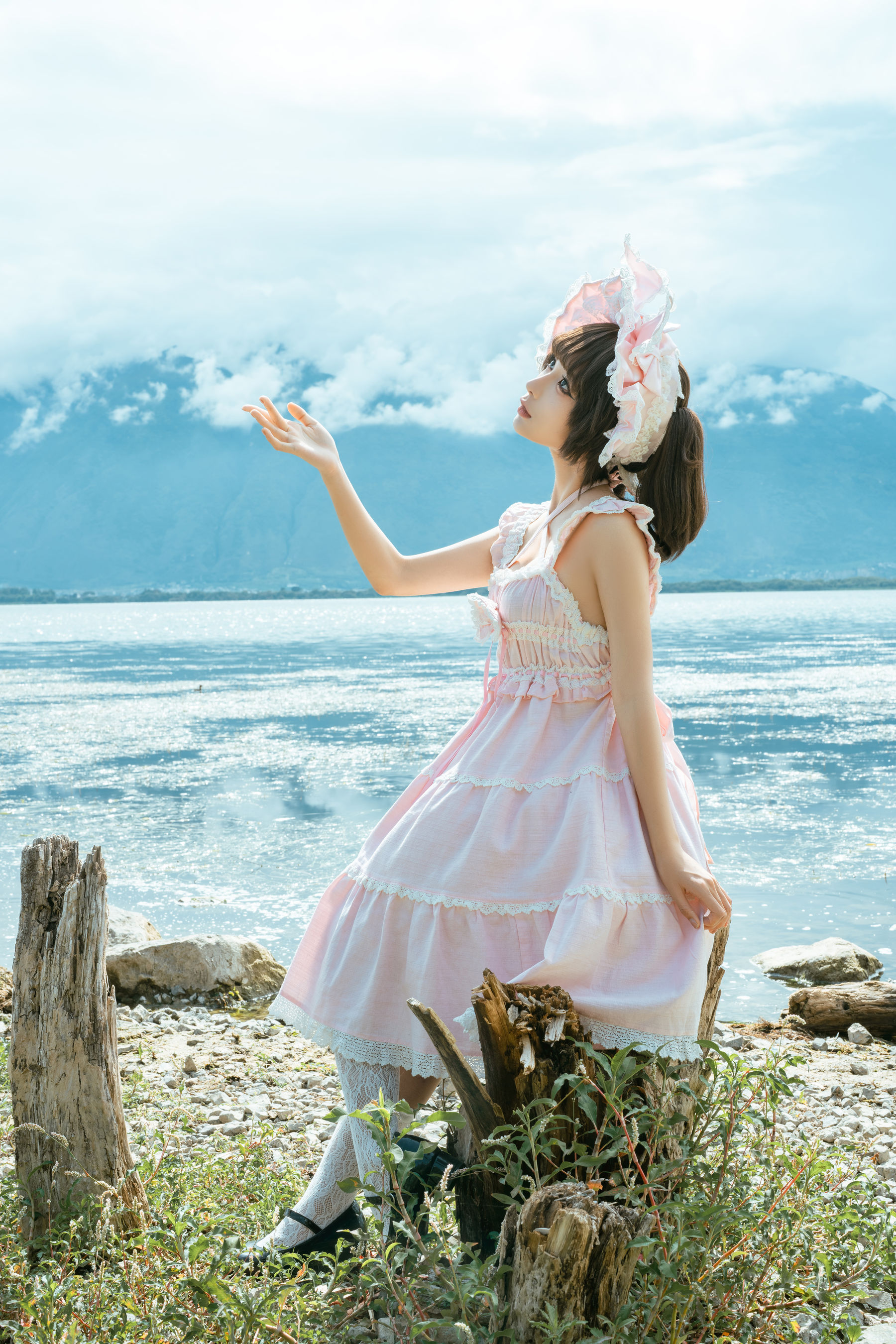 动漫博主蠢沫沫 - 湖边的少女第4张