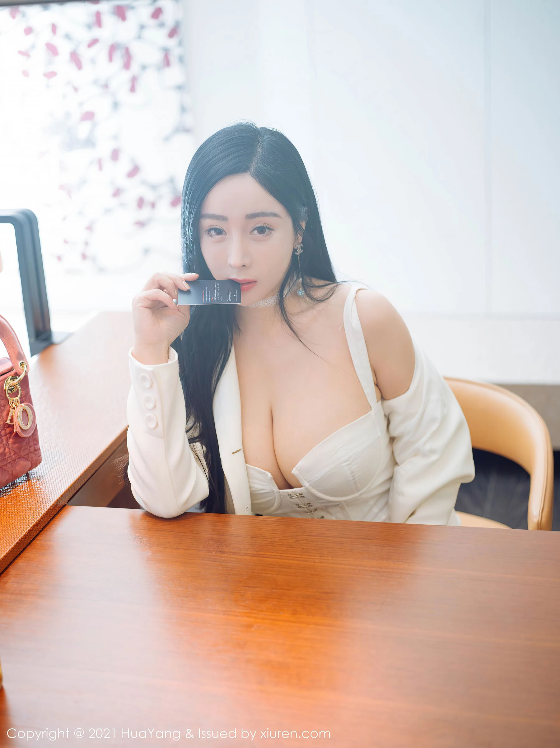 花漾 Vol.381 允爾第14张