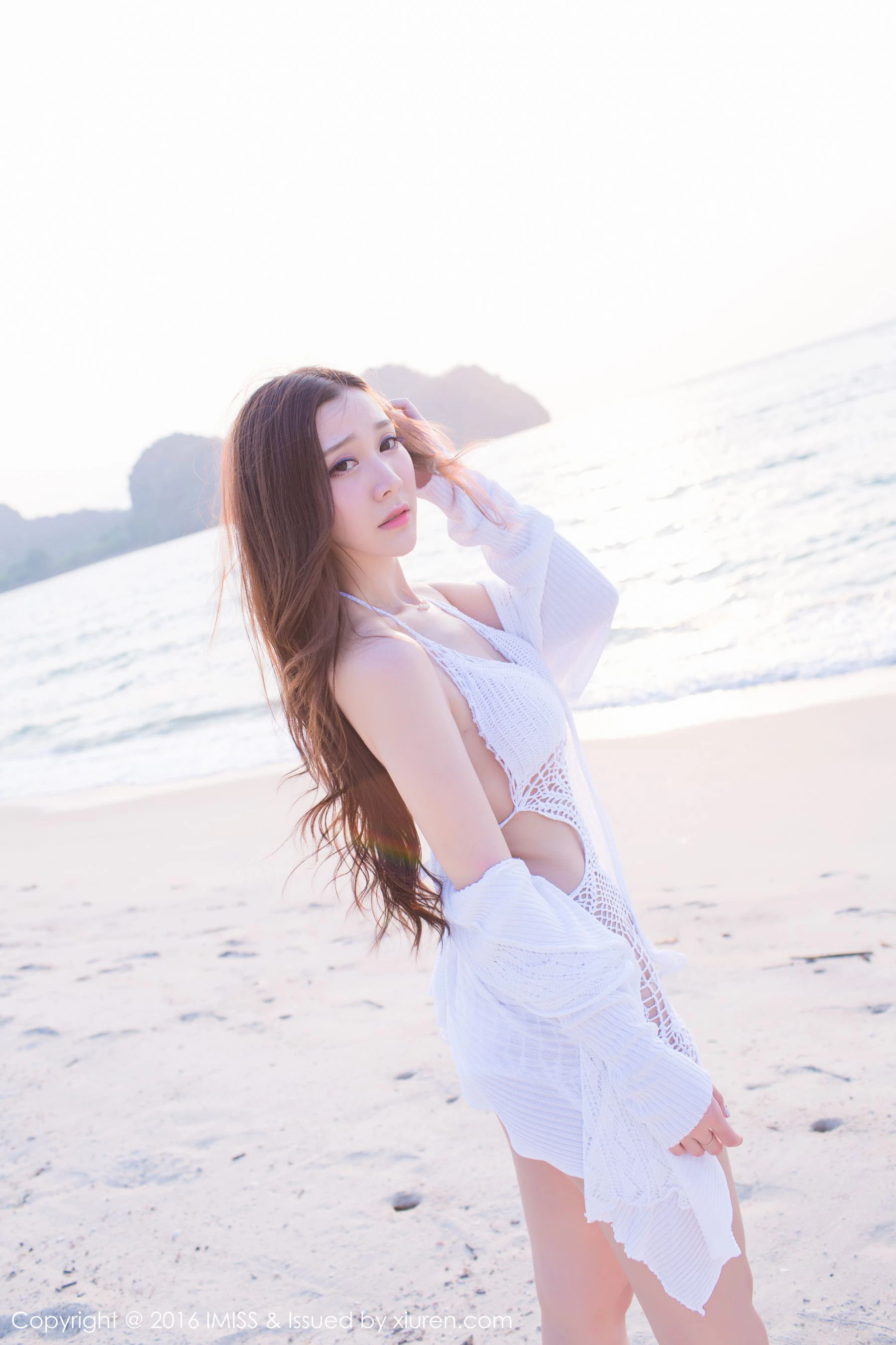 淼淼萌萌哒《极品女神清新泳装系列》 爱蜜社IMiss Vol.084第4张