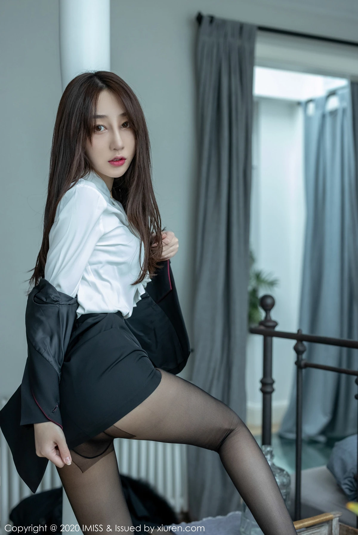  爱蜜社 VOL.437 九月生第3张