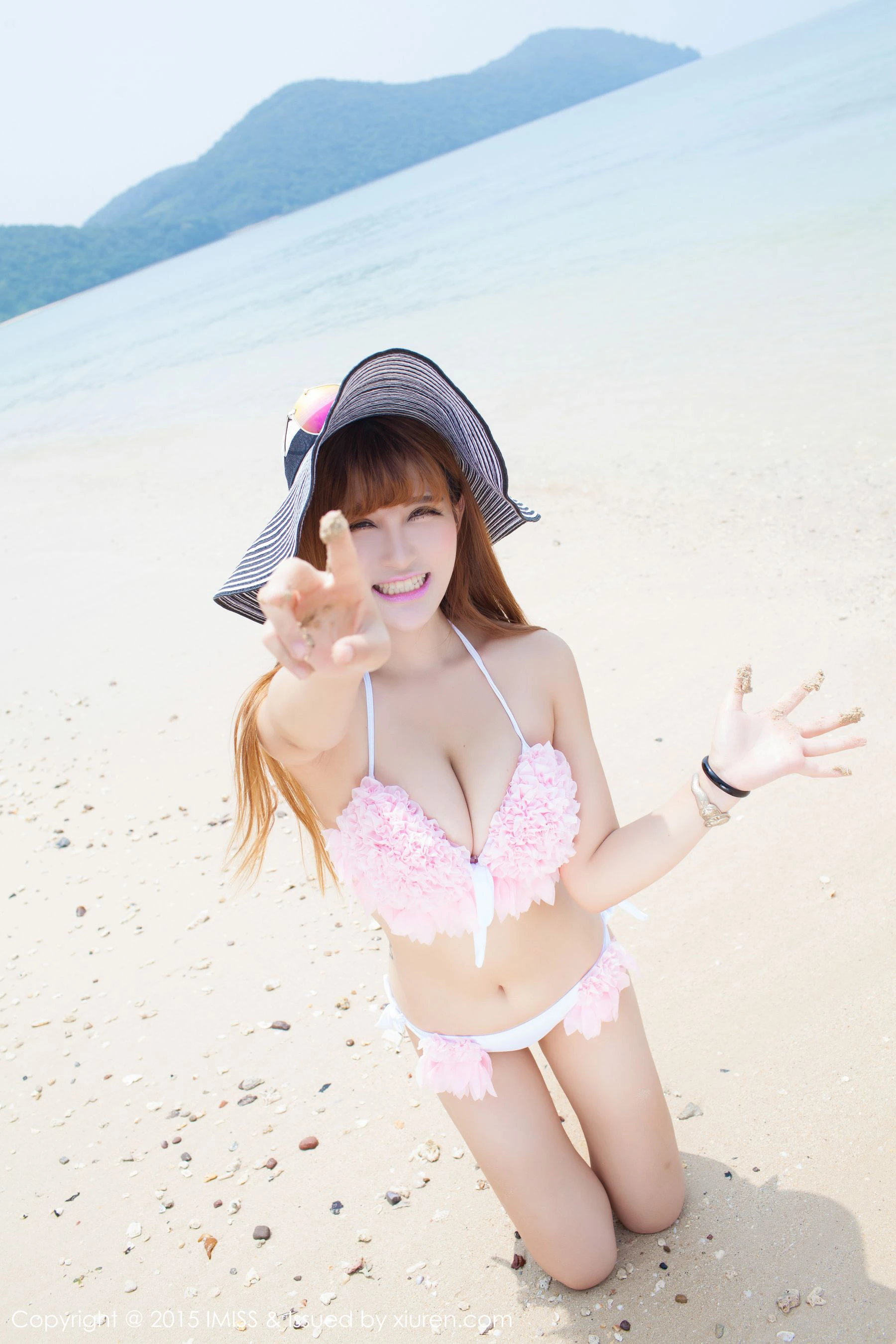  LalaBaby啦啦《泰国普吉岛旅拍》小清新比基尼 爱蜜社IMiss Vol.032第10张