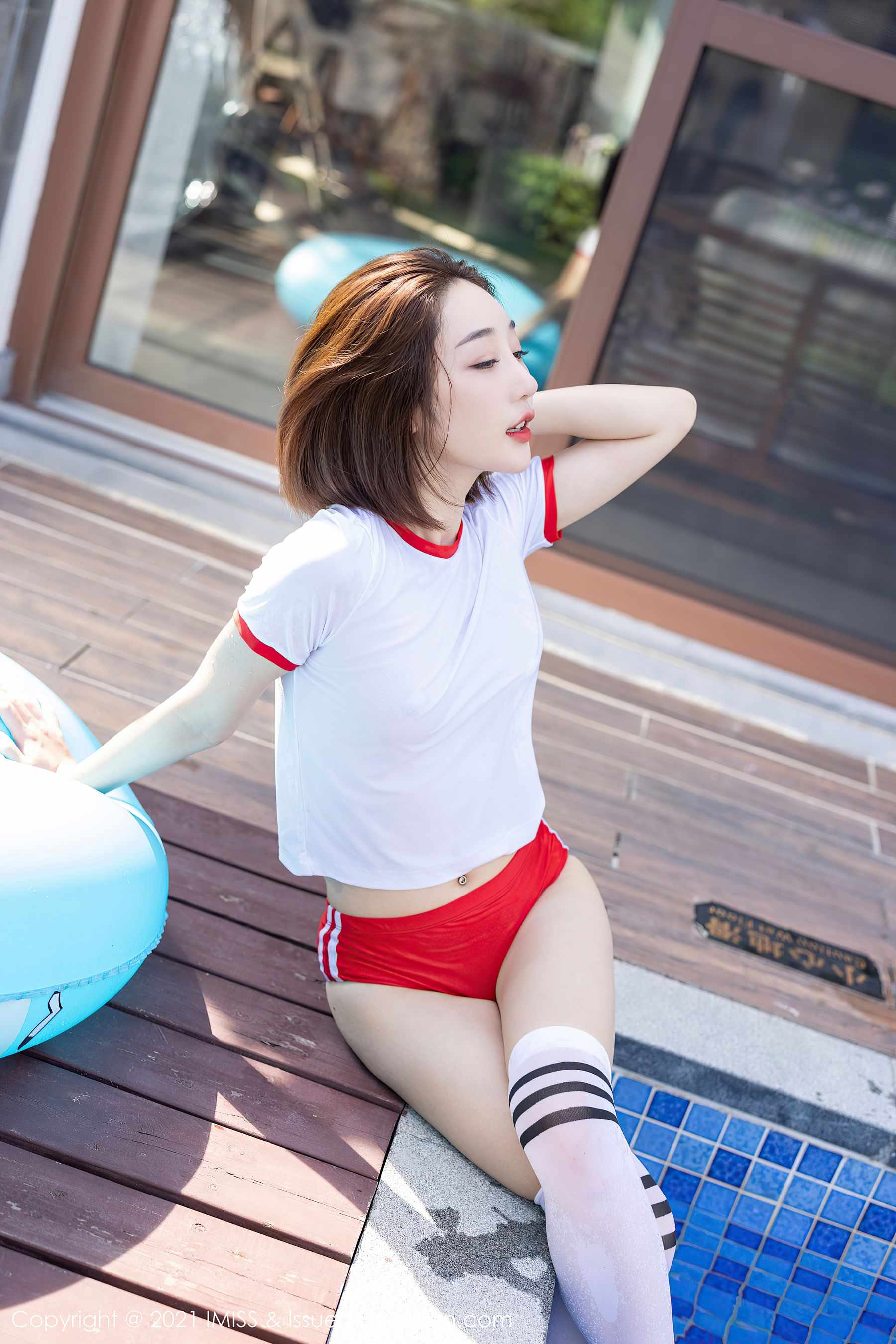  爱蜜社 VOL.542 九月生_第15张