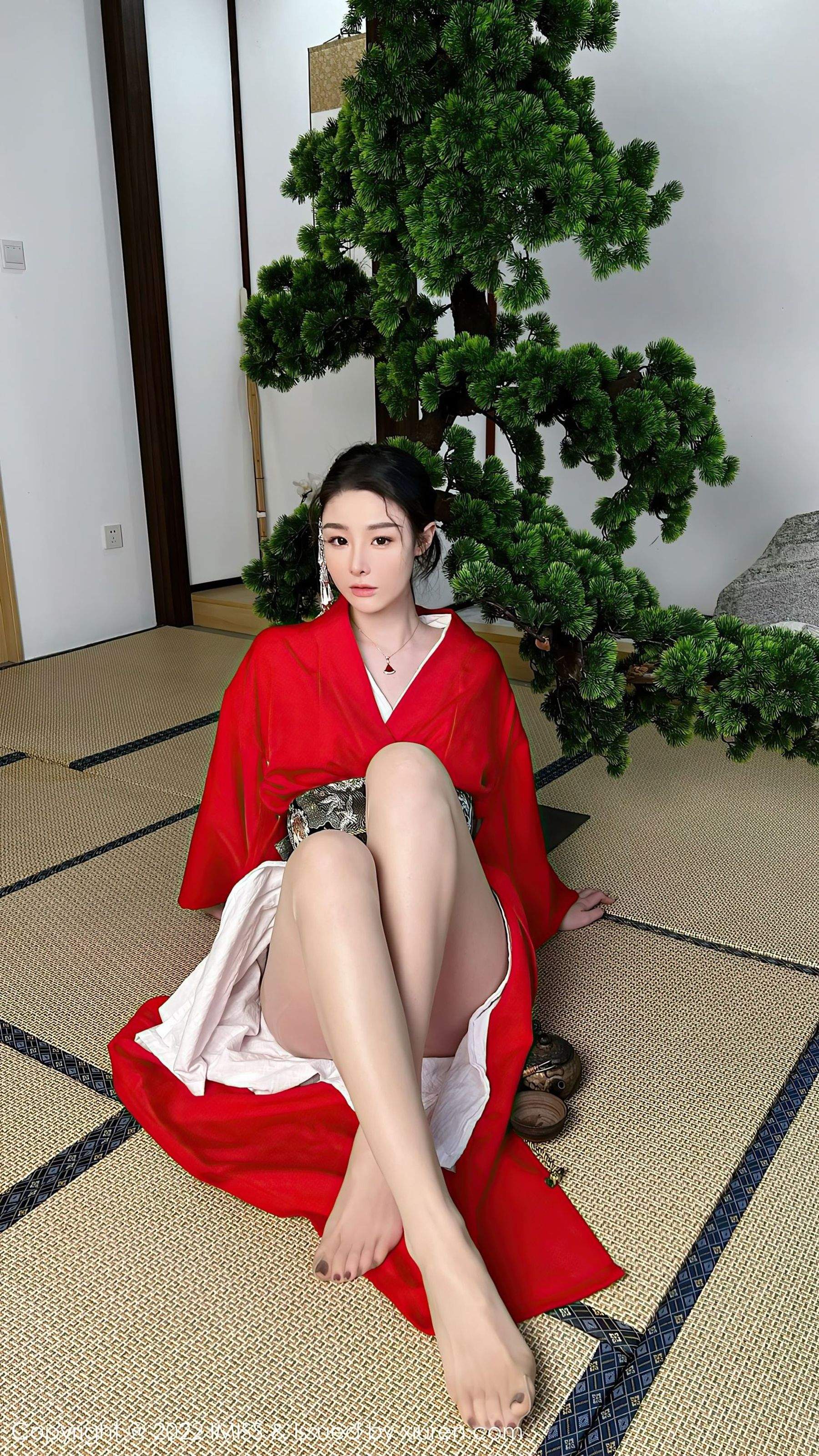  爱蜜社 VOL.669 逗逗doudou 和服美腿第6张