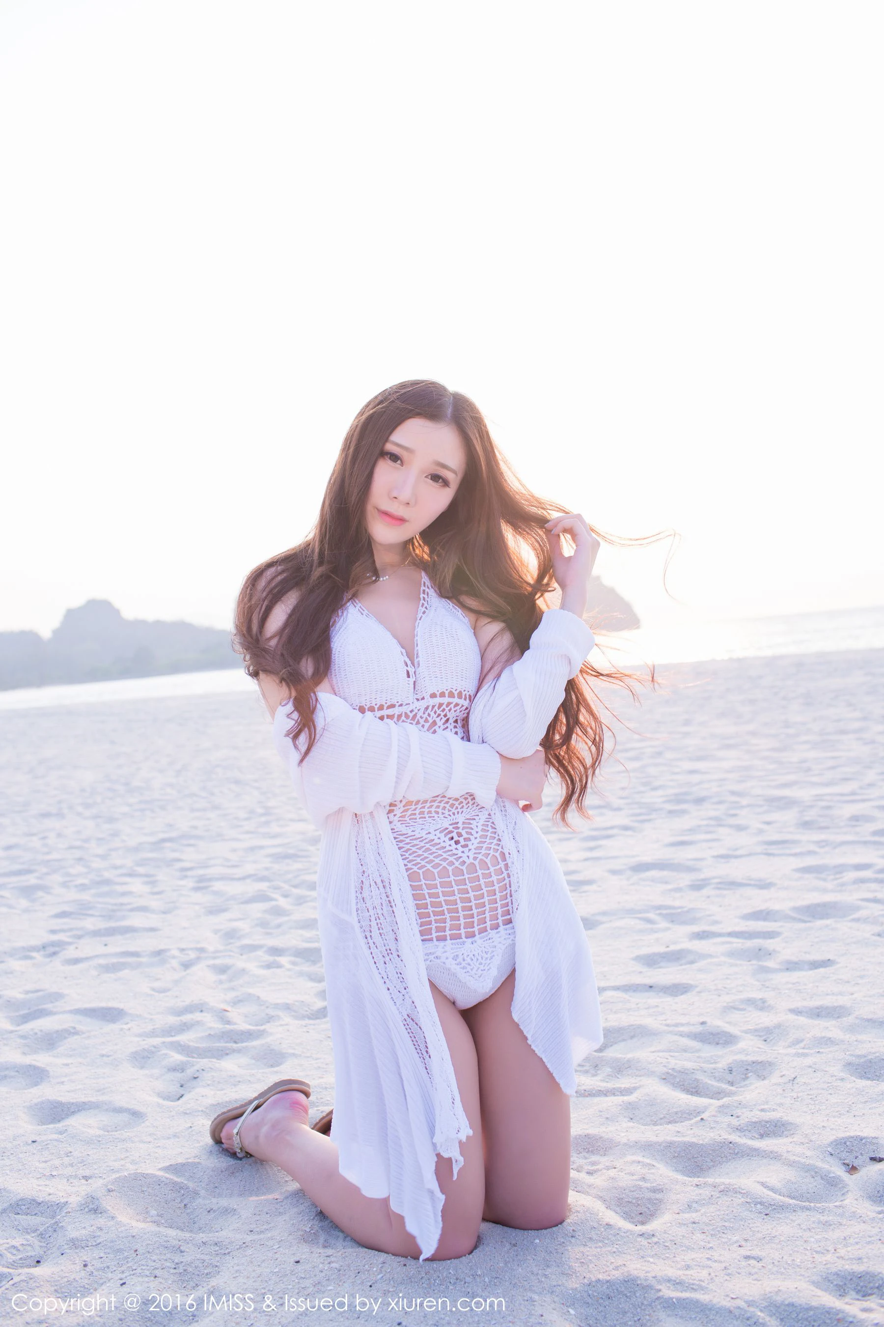 淼淼萌萌哒《极品女神清新泳装系列》 爱蜜社IMiss Vol.084第4张