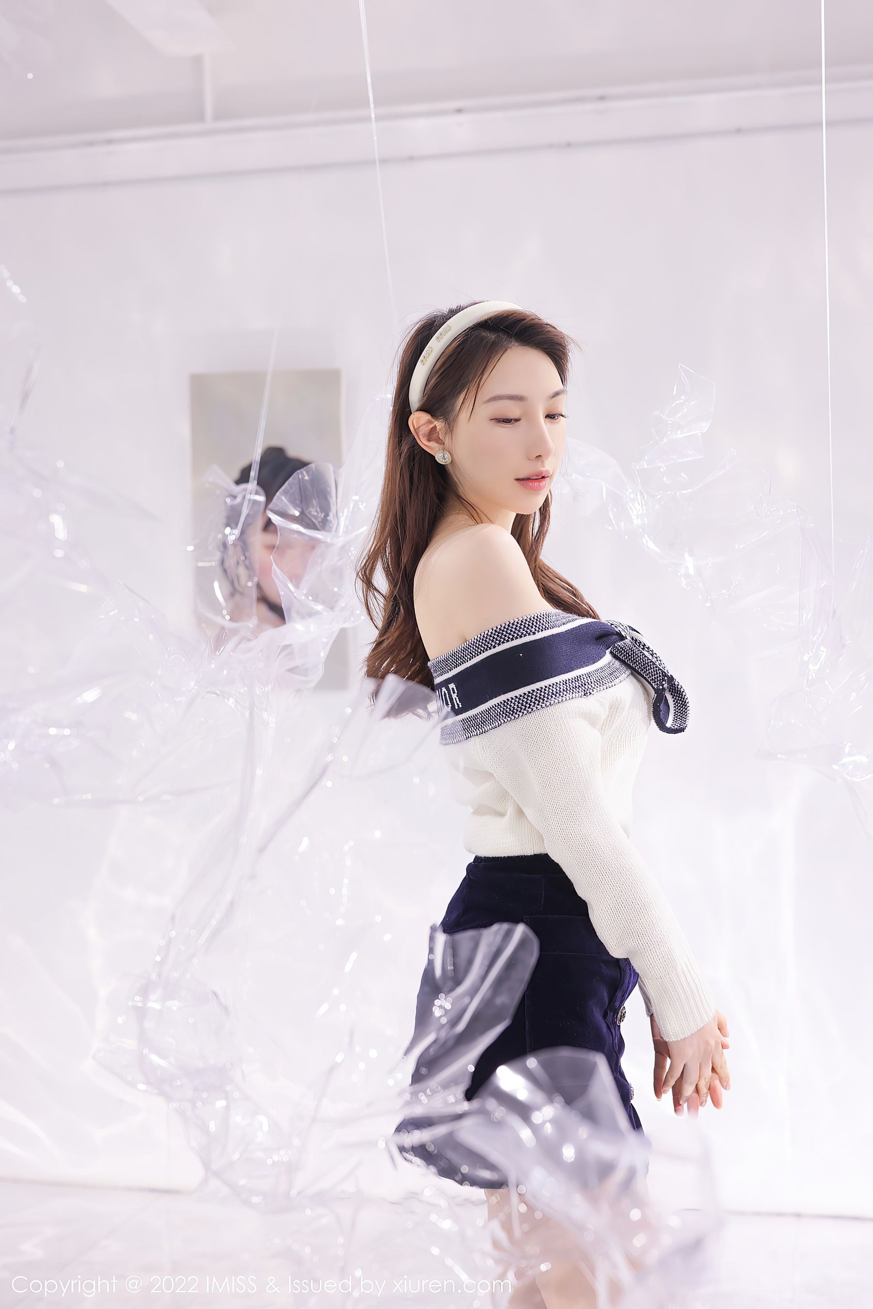  爱蜜社 VOL.704 Lynn刘奕宁第1张