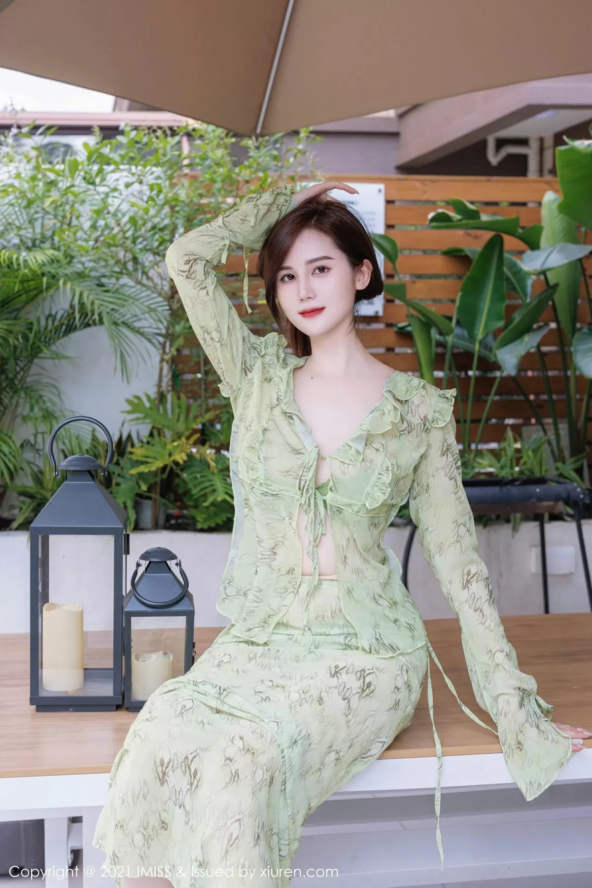  爱蜜社 VOL.758 sisy思 [40P]第2张