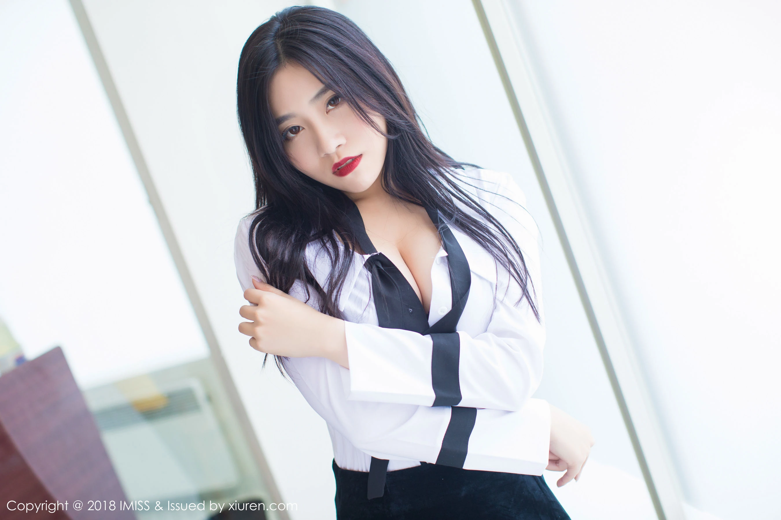  许诺Sabrina《极致美到窒息的美腿诱惑》 爱蜜社IMiss Vol.239第11张