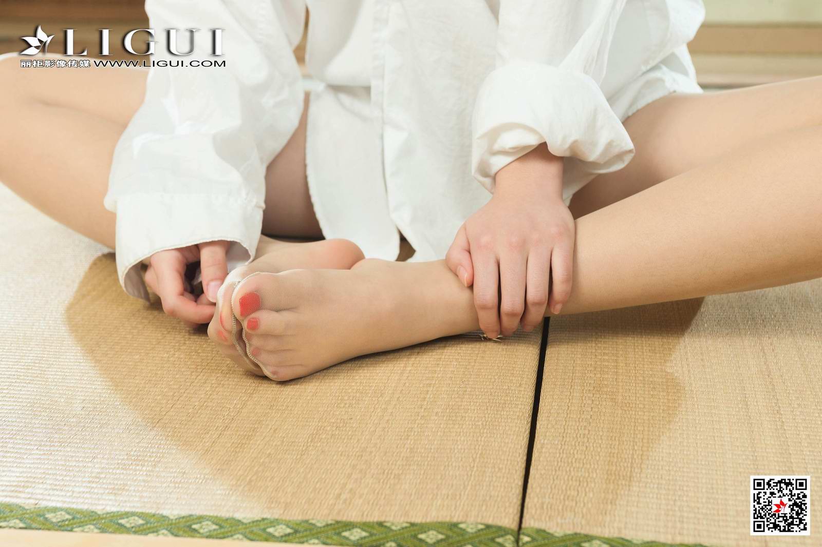 Ligui丽柜  2020.05.27《香浴名莲》潘潘第5张