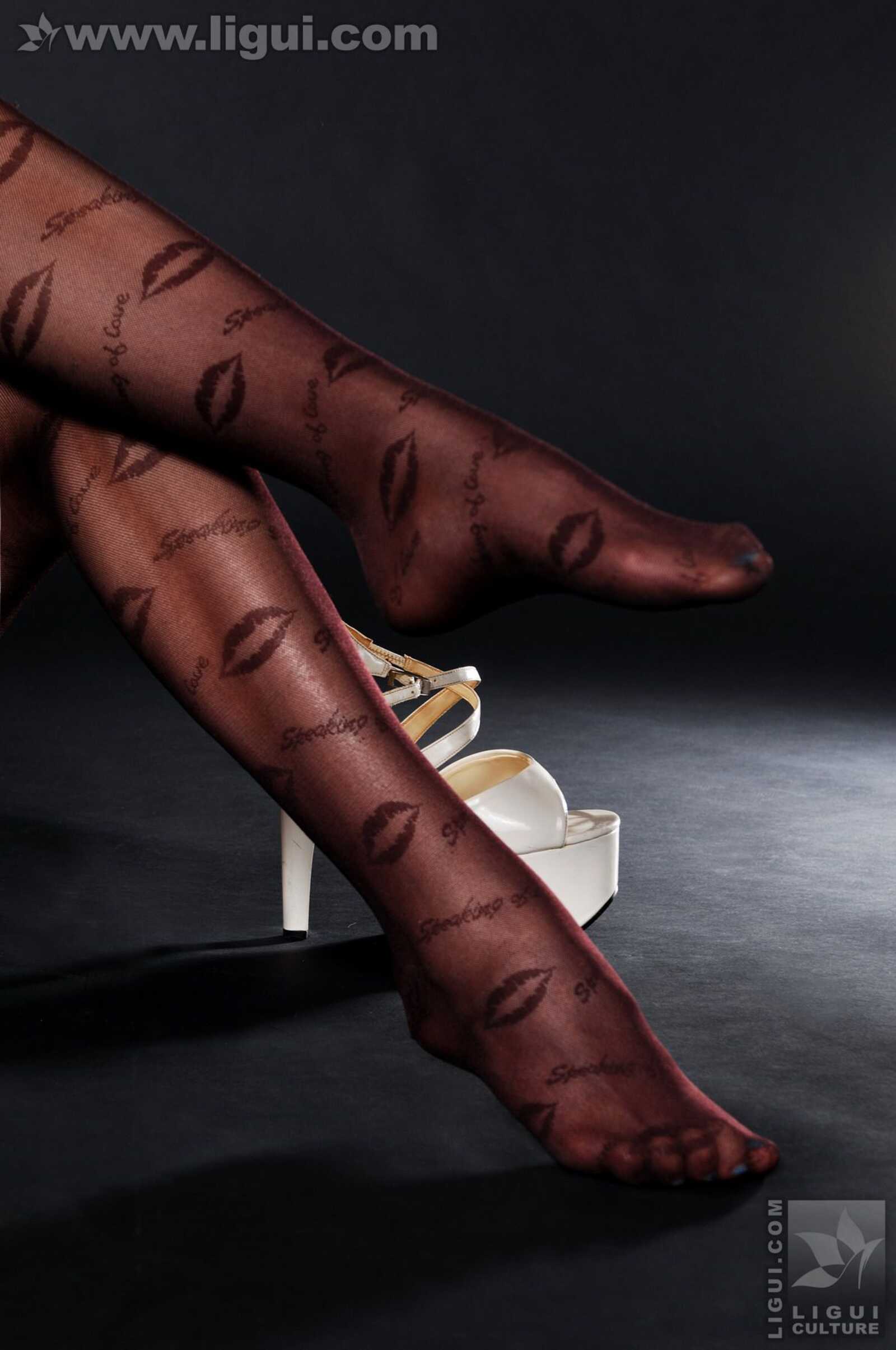 Model 孙跃《性感迷人的丝袜》 [丽柜LiGui] 美腿玉第8张