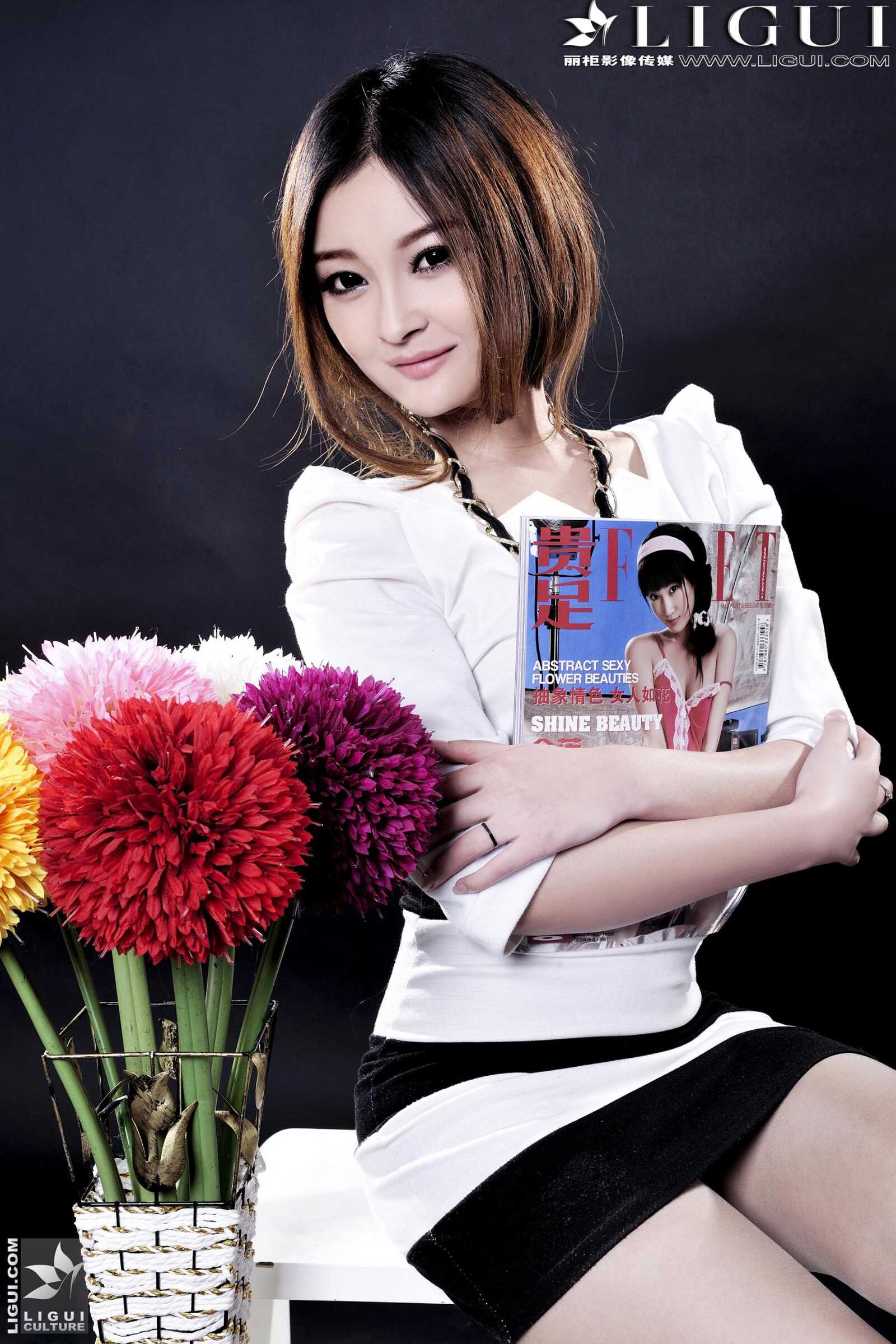 Model 小杨幂《极品时尚职业装女郎》 [丽柜LiGui第14张